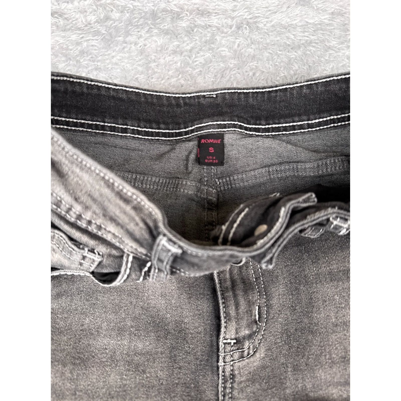 Vintage Romwe Jeans Womens 4 Gray Black Denim Flared Distressed Cotton Blend Mid 25x30 Size 27" / US 4 / IT 40 - 6 Thumbnail