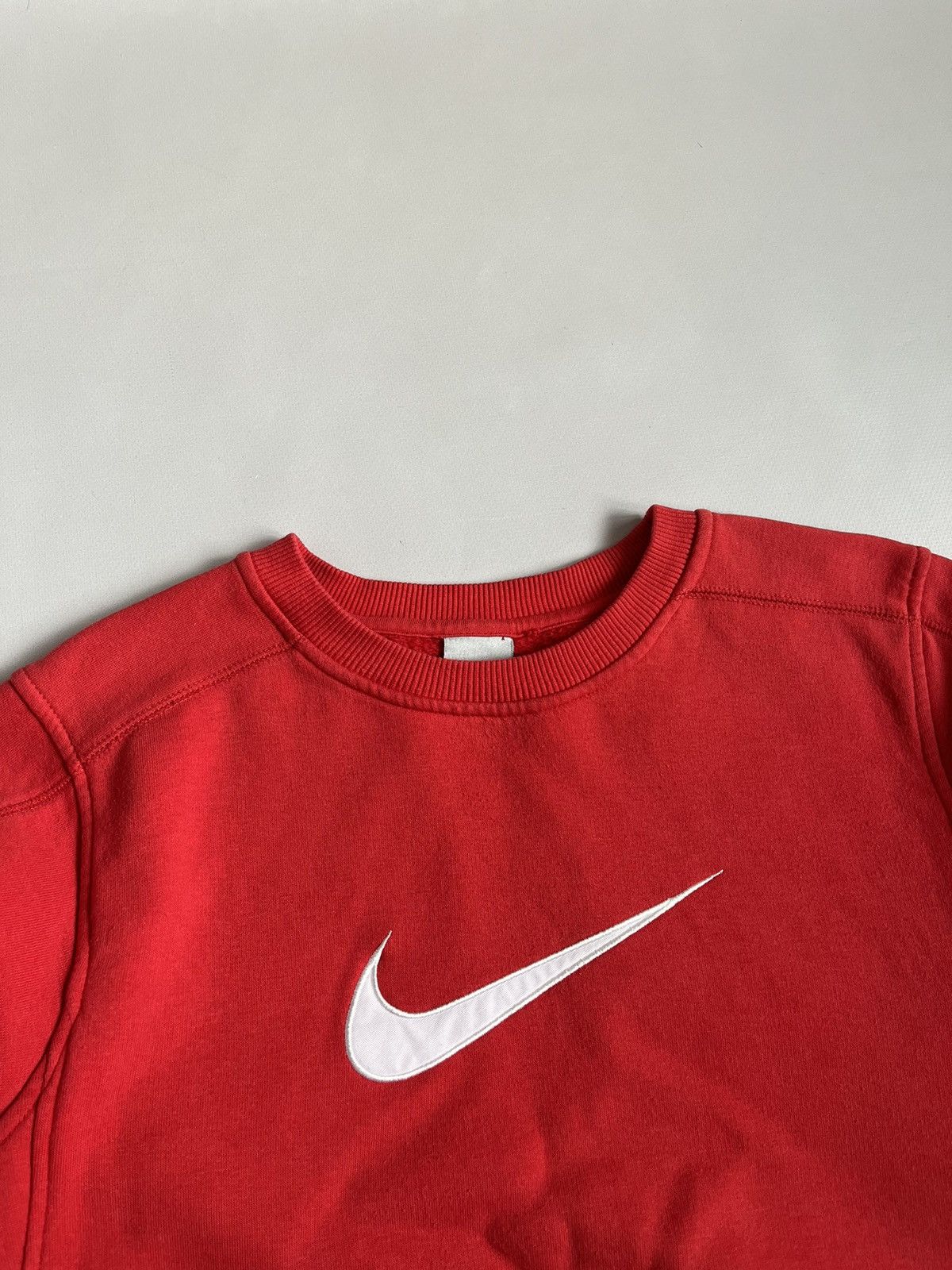 Nike × Vintage Vintage Y2K Unisex Nike Big Swoosh Red Sweatshirt Size US M / EU 48-50 / 2 - 4 Thumbnail