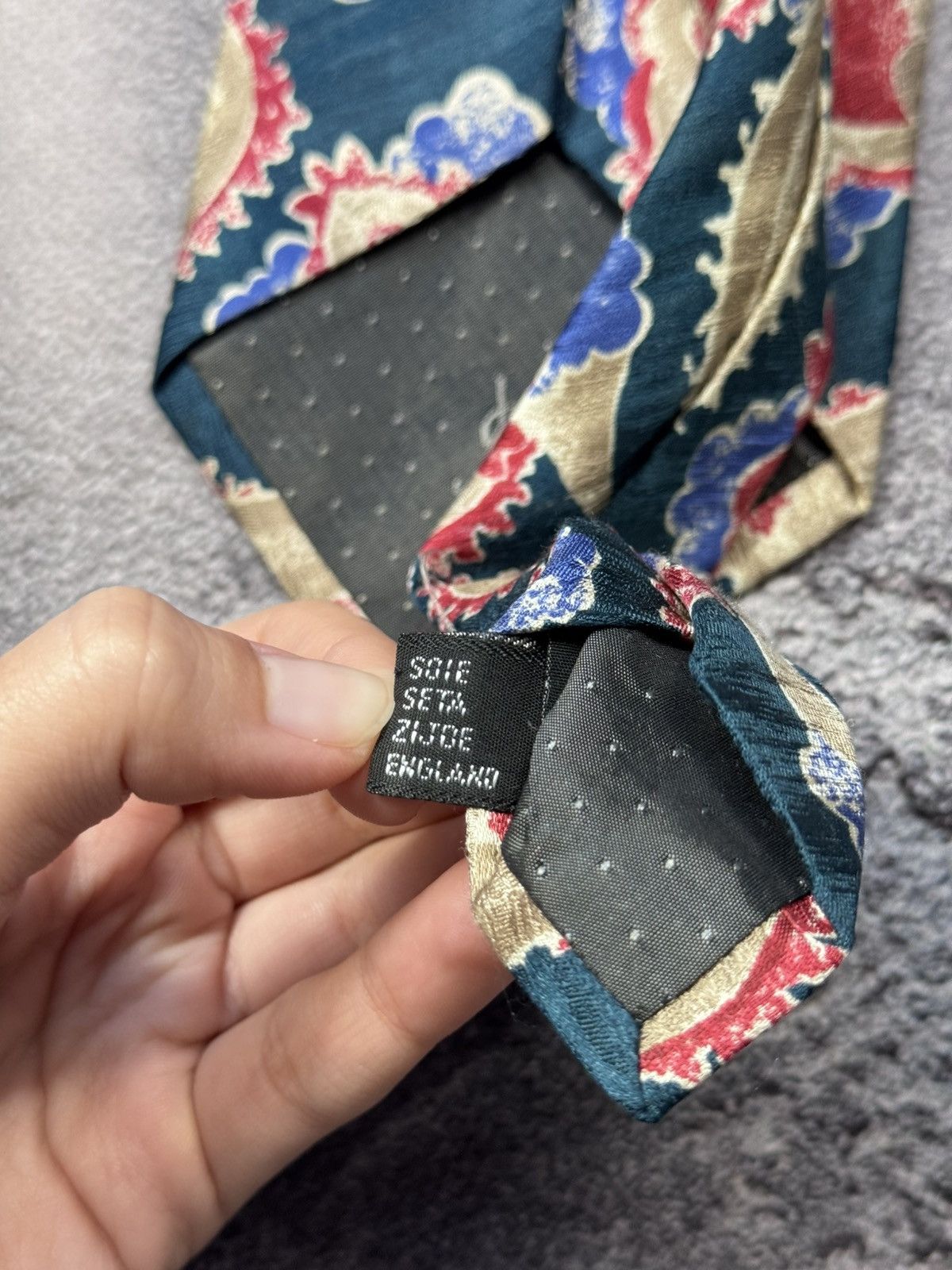 Yves Saint Laurent Yves Saint Laurent Vintage Silk Tie Size ONE SIZE - 5 Thumbnail