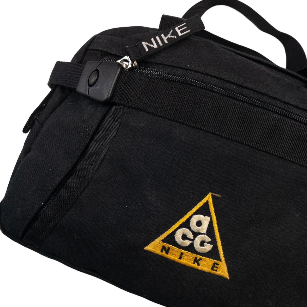 Nike ACG Vintage Nike ACG Cross Body Bag Size ONE SIZE - 3 Thumbnail
