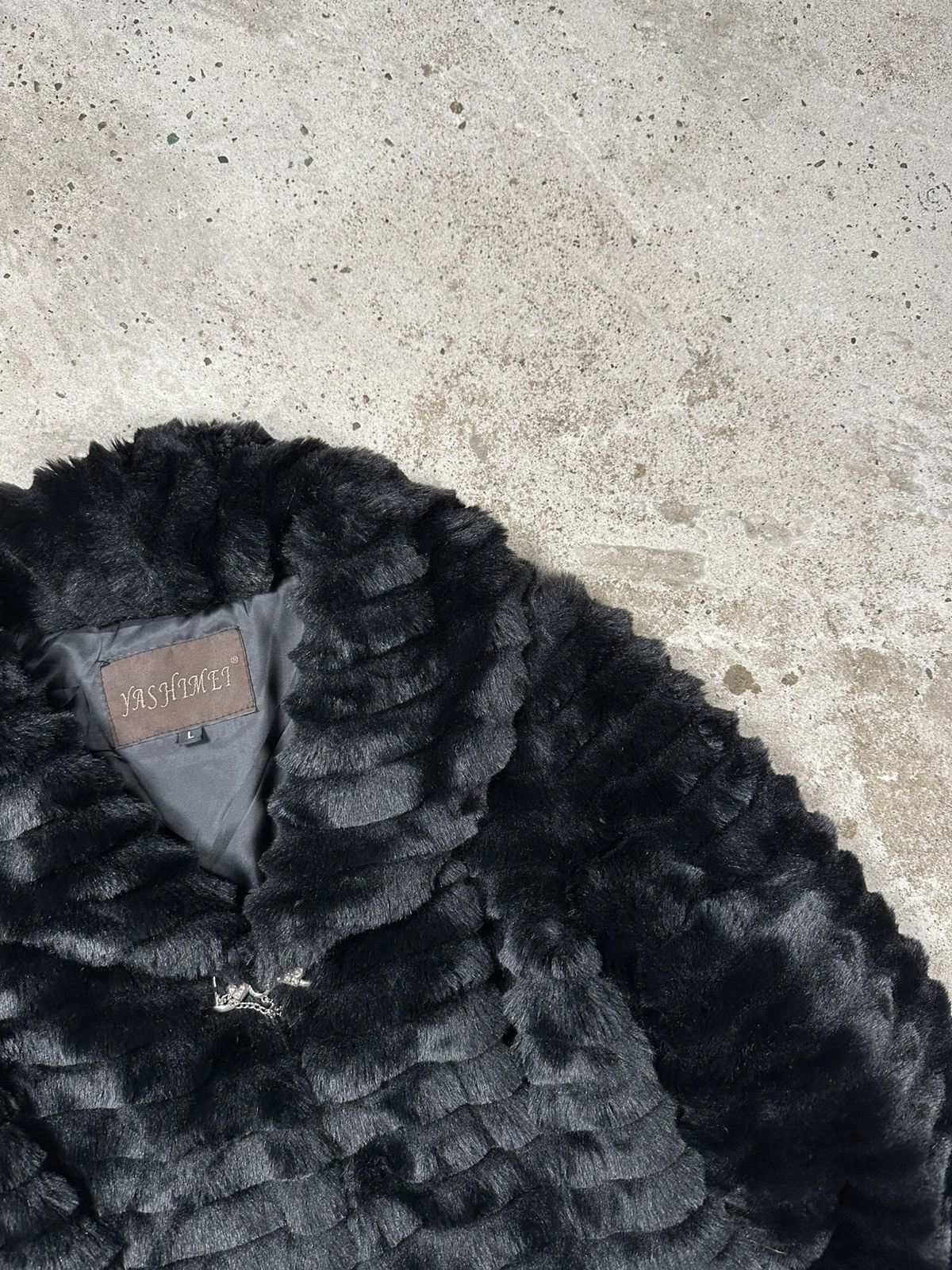 If Six Was Nine × Japanese Brand × Le Grande Bleu (L.G.B.) Vintage Y2K Faux Fur Black Jacket Japanese Style Size US XS / EU 42 / 0 - 5 Thumbnail