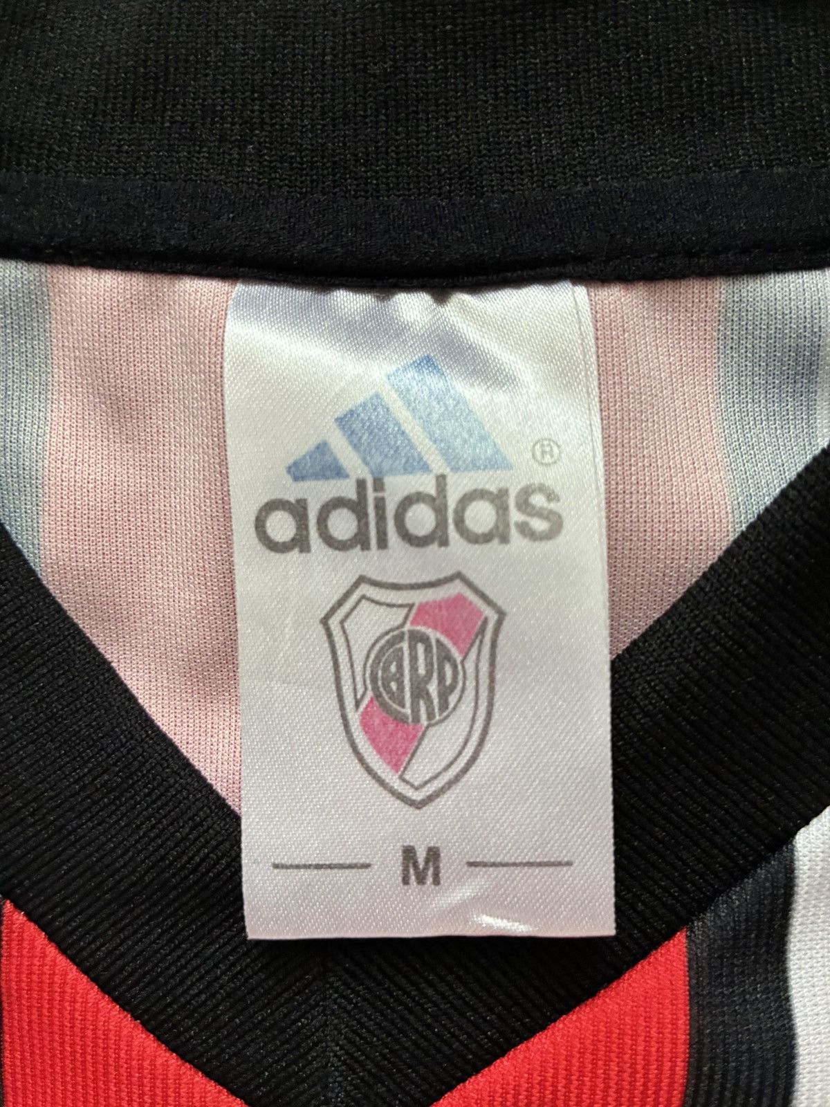 Adidas 2002/2003 River Plate Away Kit Size US M / EU 48-50 / 2 - 4 Thumbnail