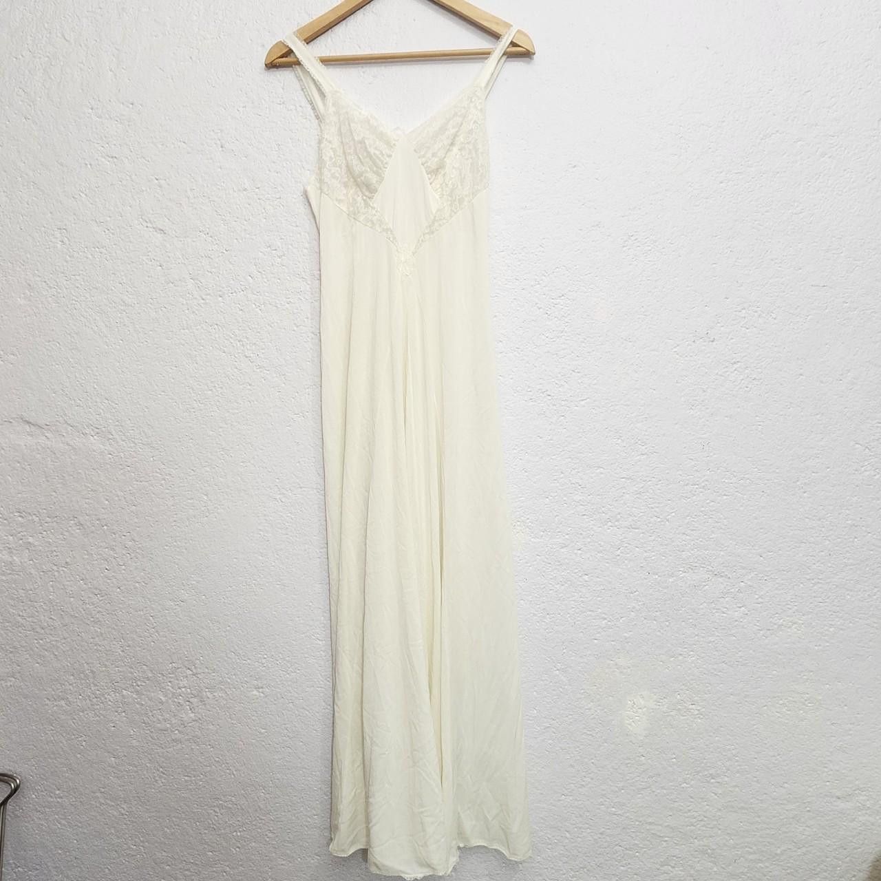 Other Vintage Cream white lace maxi slip dress Size XS / US 0-2 / IT 36-38 - 1 Thumbnail