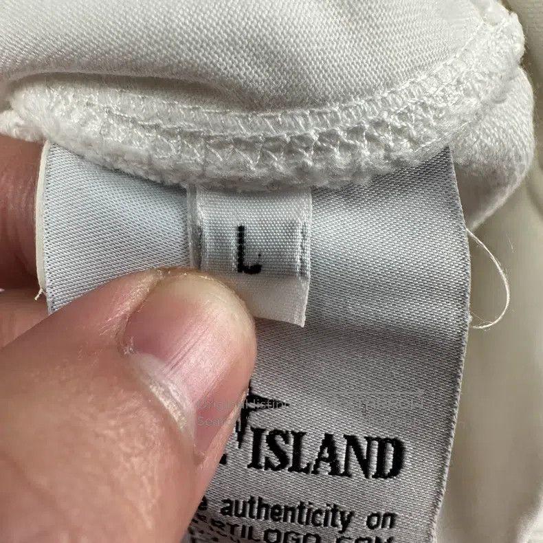 Stone Island Stone Island White L Basic Sweatshirt Double Pockets Size US L / EU 52-54 / 3 - 5 Thumbnail