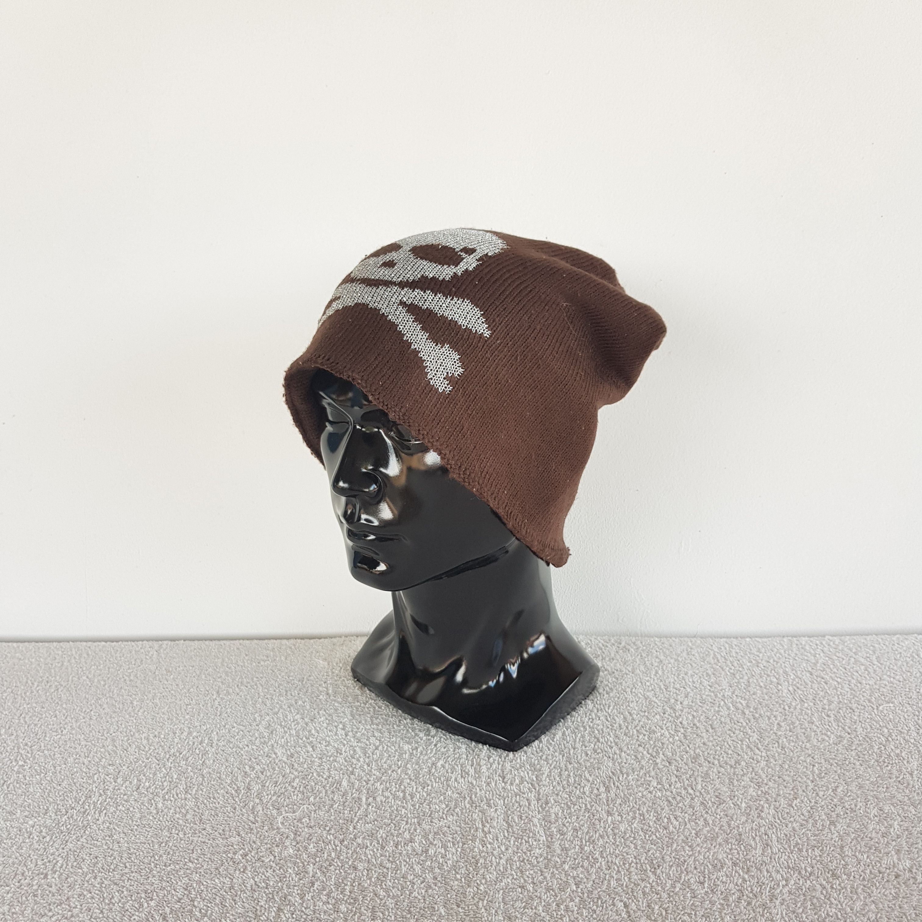 Japanese Brand Vintage Skulls Beanie Ribbed Knit Snow Caps Hats. Size ONE SIZE - 1 Thumbnail