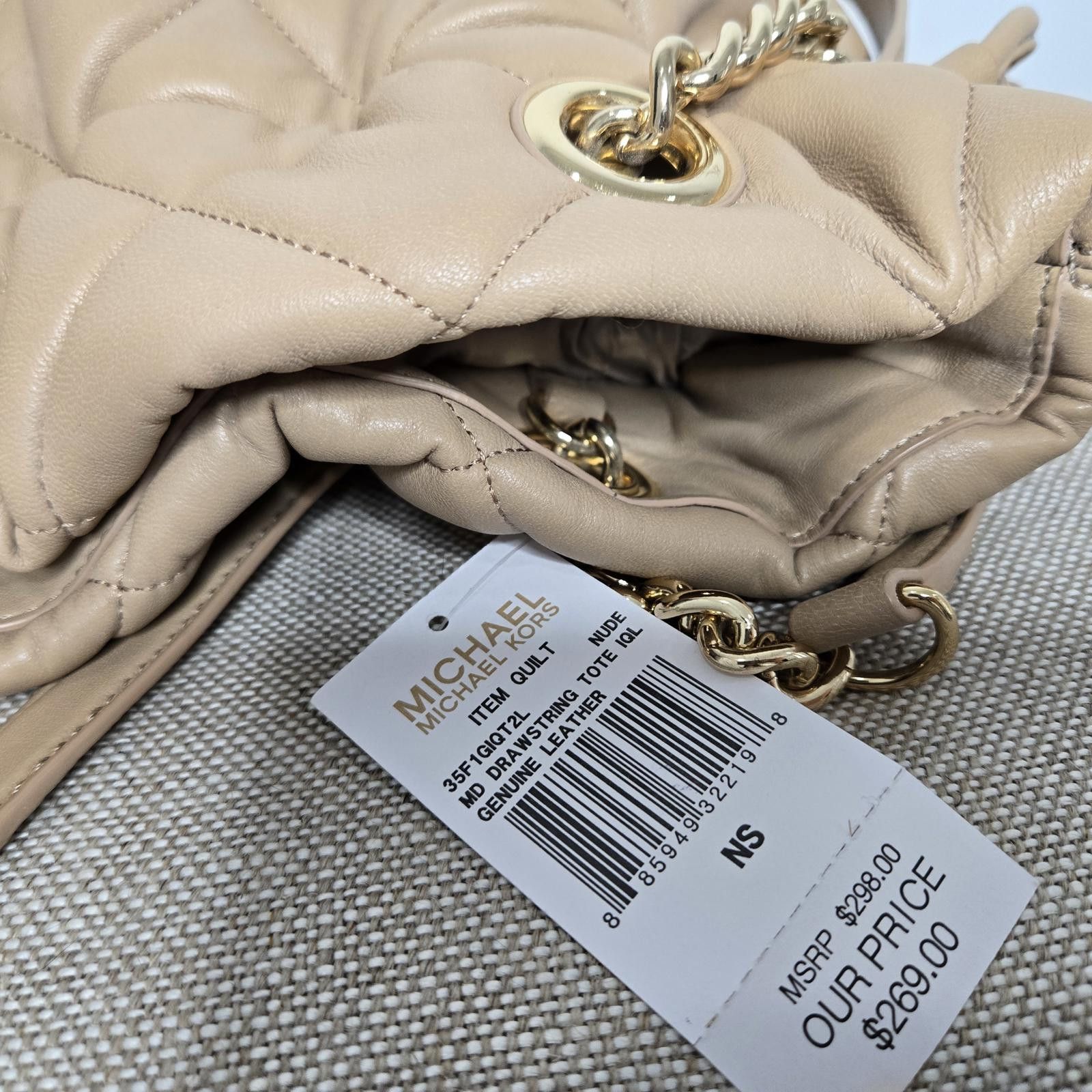 Michael Kors Michael Kors Bag Leather Quilted Drawstring Tote New W/ Tag Size ONE SIZE - 9 Thumbnail