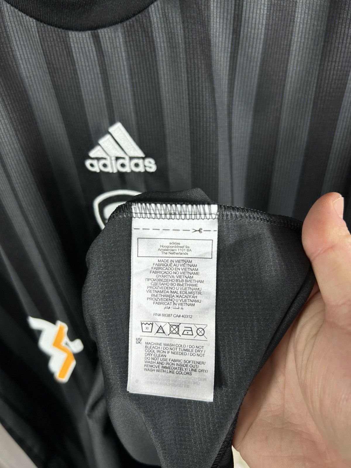 Adidas Leeds United Football Shirt Adidas Away LUFC 2022 XL Size US XL / EU 56 / 4 - 11 Thumbnail