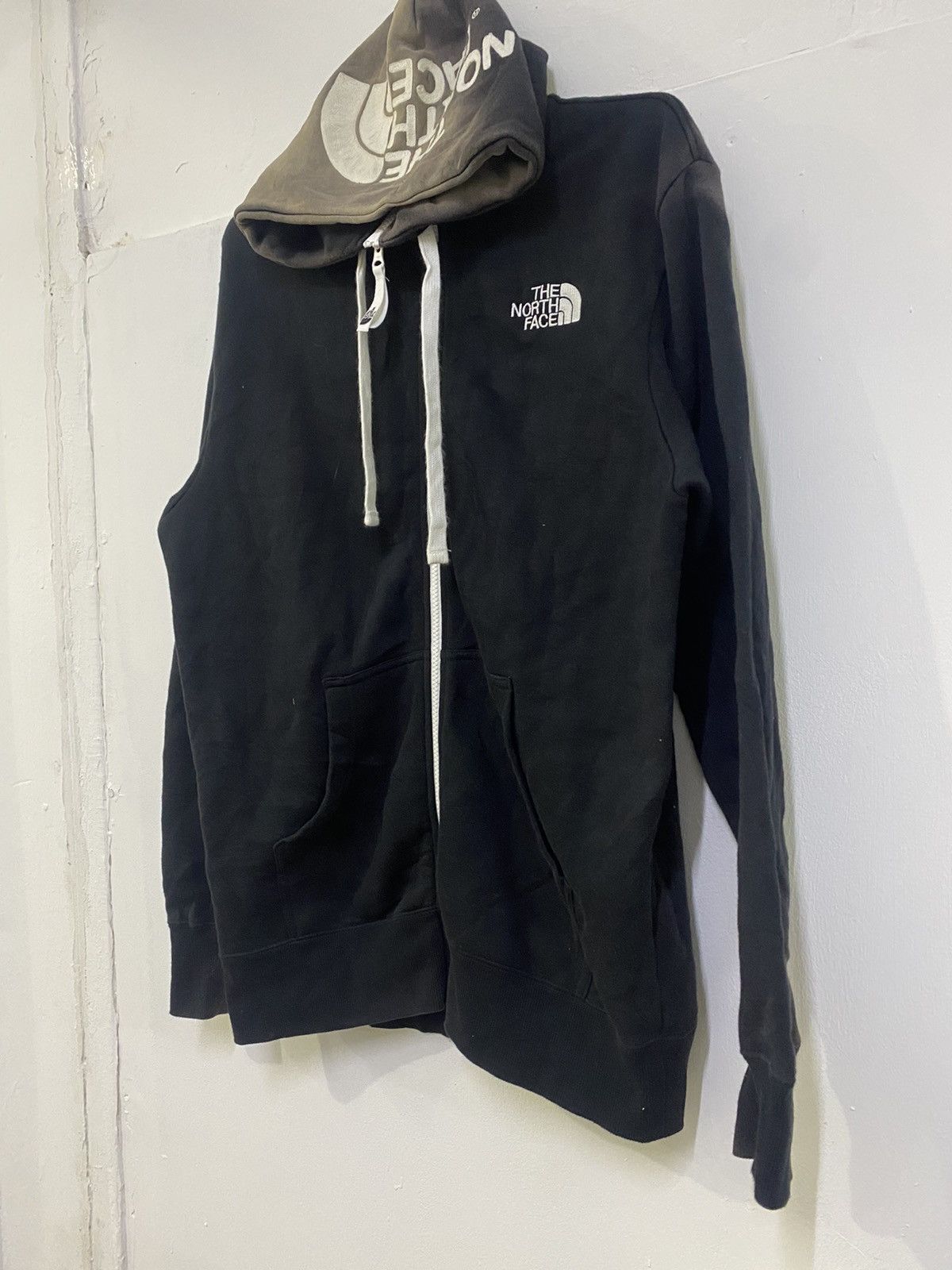 The North Face 💥THE NORTH FACE FADED SUNBURST ZIPPER HOODIE Size US M / EU 48-50 / 2 - 2 Thumbnail