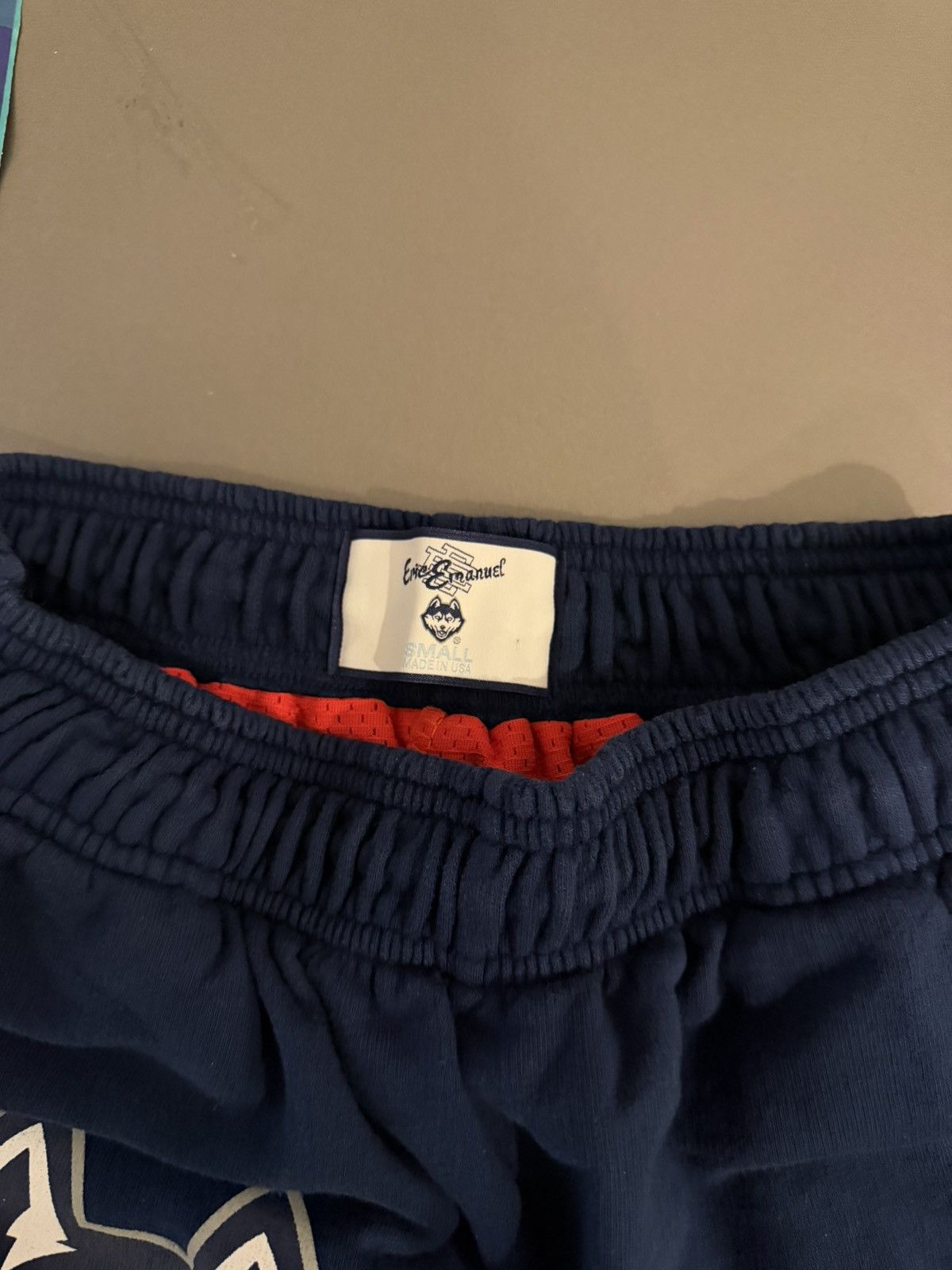 Eric Emanuel NCAA Eric Emanuel UCONN Shorts Size US 32 / EU 48 - 3 Thumbnail