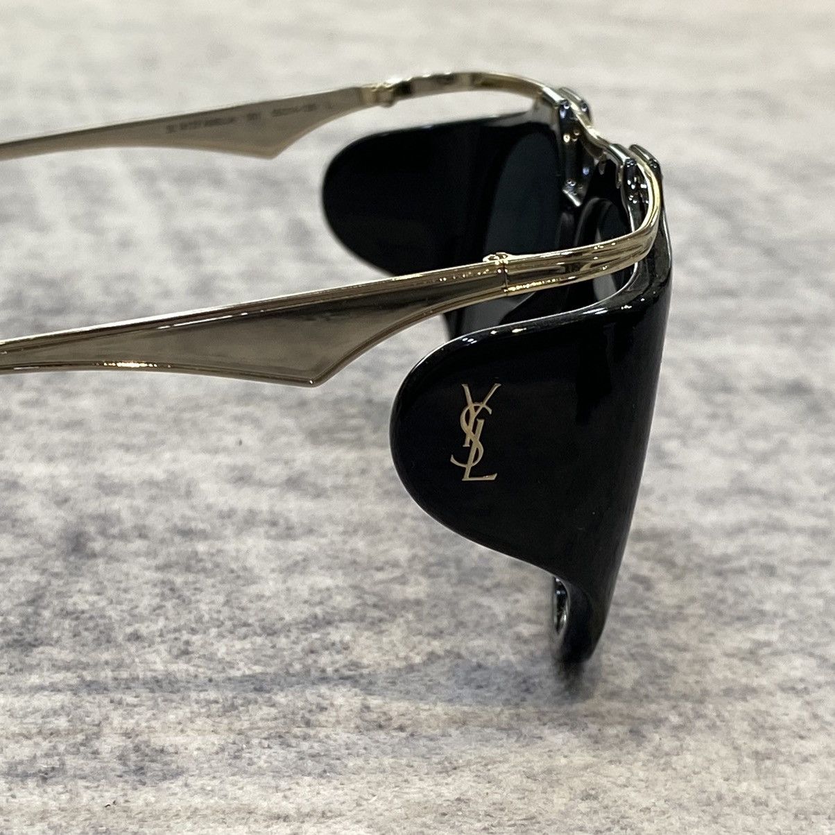Saint Laurent Paris Saint Laurent SL M137 001 7.900 Size ONE SIZE - 4 Thumbnail
