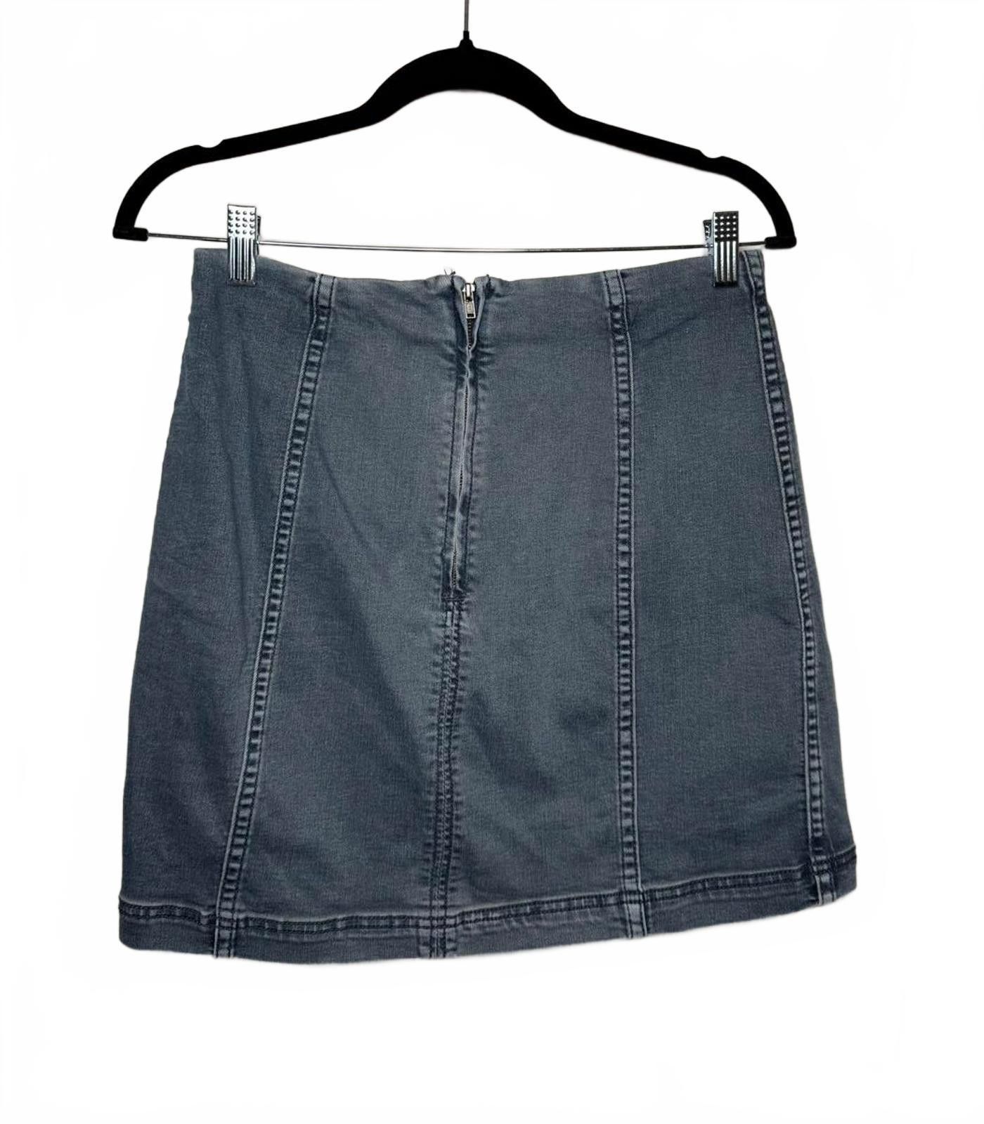 Free People Free People Denim Mini Skirt Size 36" / US 14 / IT 50 - 2 Thumbnail