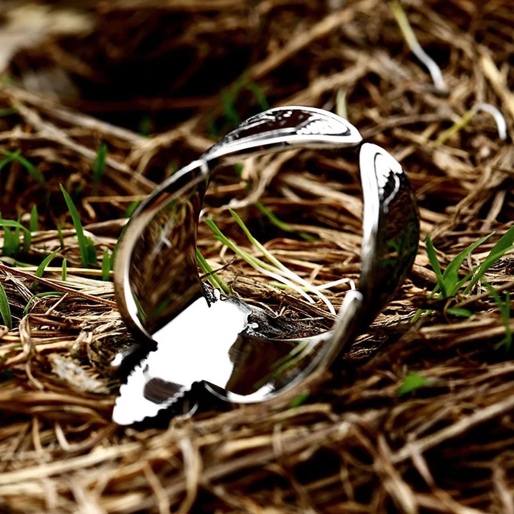 Vintage Gothic Butterfly Skull Ring Size ONE SIZE - 2 Thumbnail