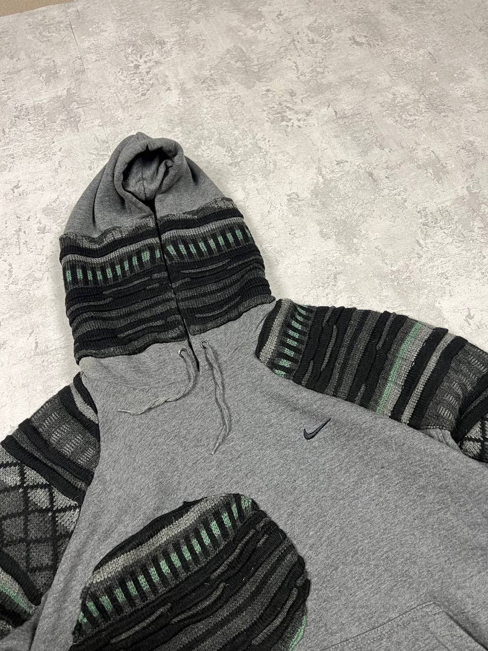 Nike Vintage Nike Custom Hand Made Hoodie Size US L / EU 52-54 / 3 - 4 Thumbnail