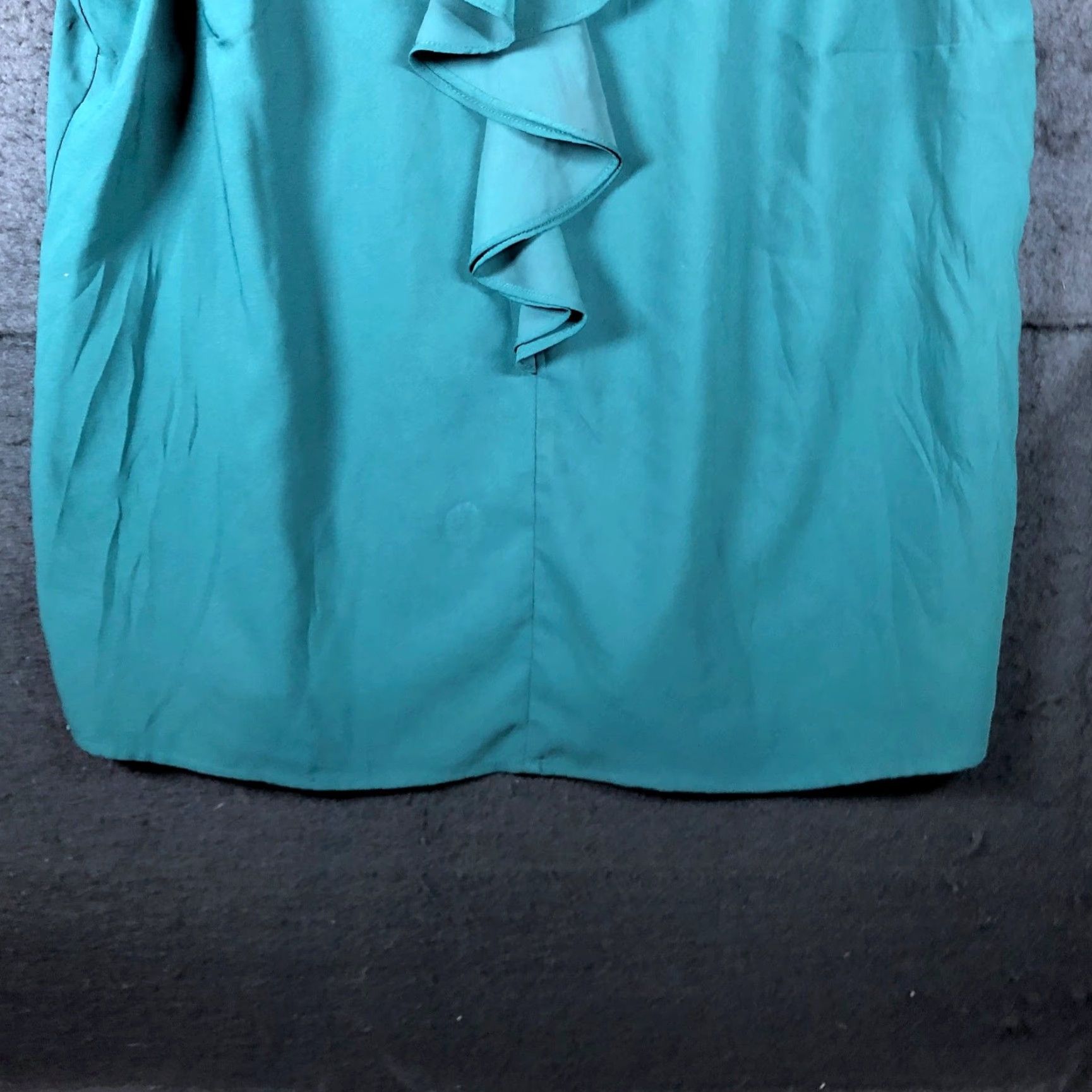 Vintage Chicos Womens Blouse Green Sleeveless Ruffle Front Lightweight Sheer 2 (L) Size L / US 10 / IT 46 - 3 Thumbnail