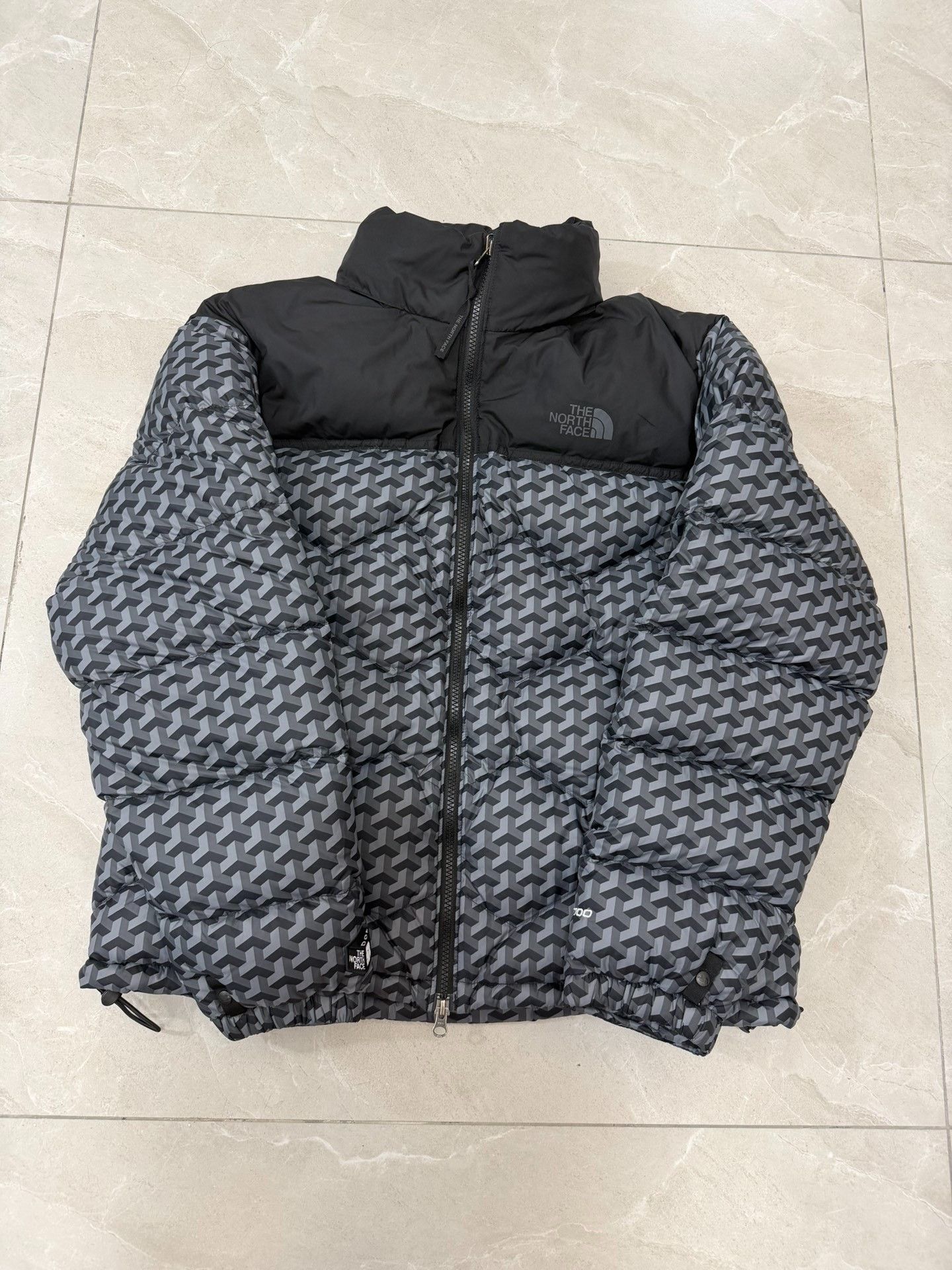 The North Face THE NORTH FACE x DOE Hexagon Down Jacket Size US M / EU 48-50 / 2 - 1 Thumbnail