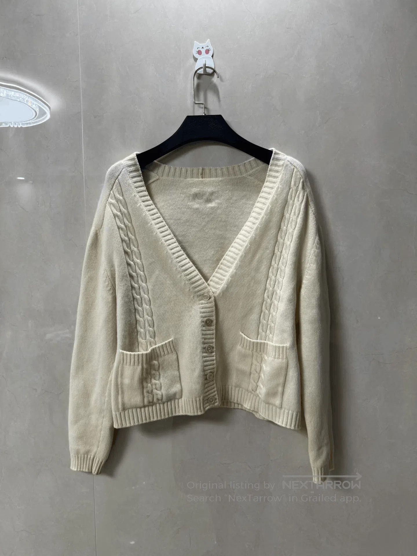 Gucci Gucci Classic Beige Wool Cardigan. Size XS / US 0-2 / IT 36-38 - 1 Thumbnail