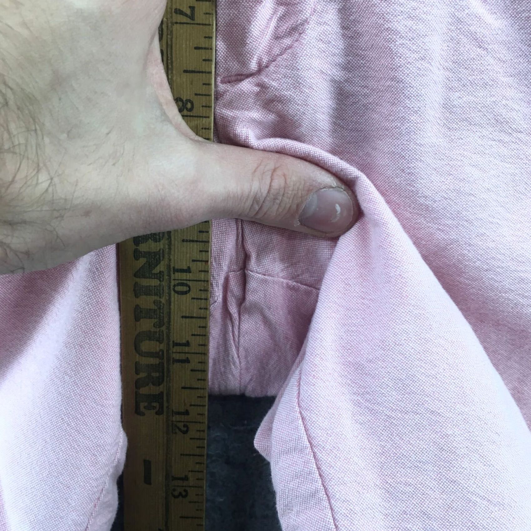 Banana Republic Banana Republic Chino Shorts Mens 31 Pink Cotton Mid Rise Zip Fly Men's Slip Pocket Solid 8 Inseam Vintage? No Size US 31 - 6 Thumbnail