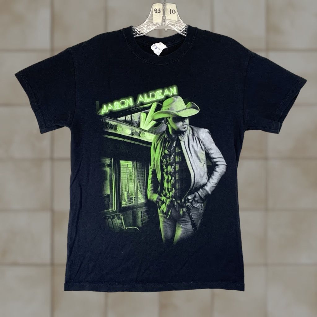 Anvil VINTAGE? No. Jason Aldean T Shirt Women Small Black Anvil 2014 Night Train Tour Concert Tee Size S / US 4 / IT 40 - 1 Thumbnail