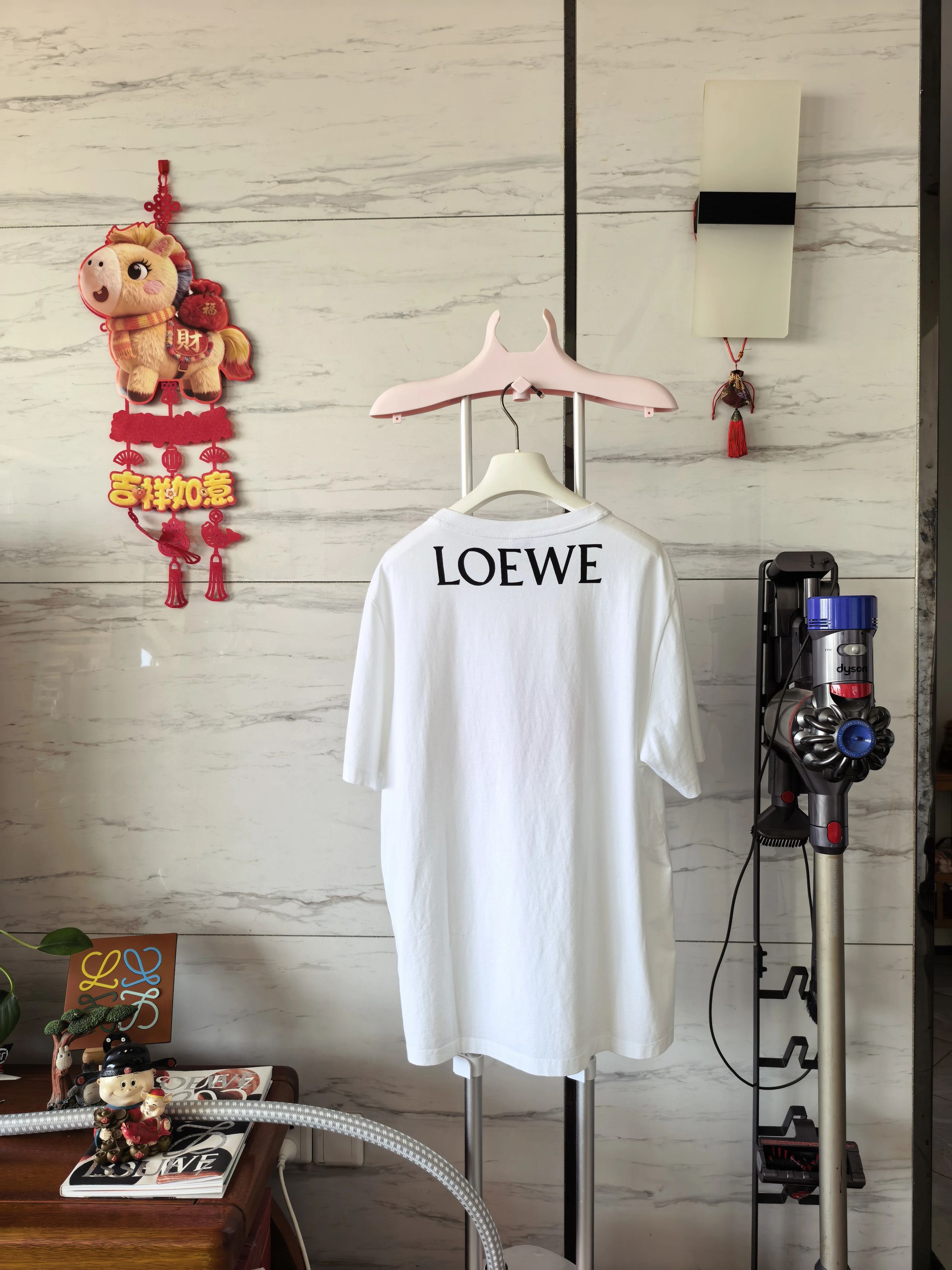 Loewe LOEWE short sleeve L unisex new with tags big back logo Size US L / EU 52-54 / 3 - 2 Thumbnail