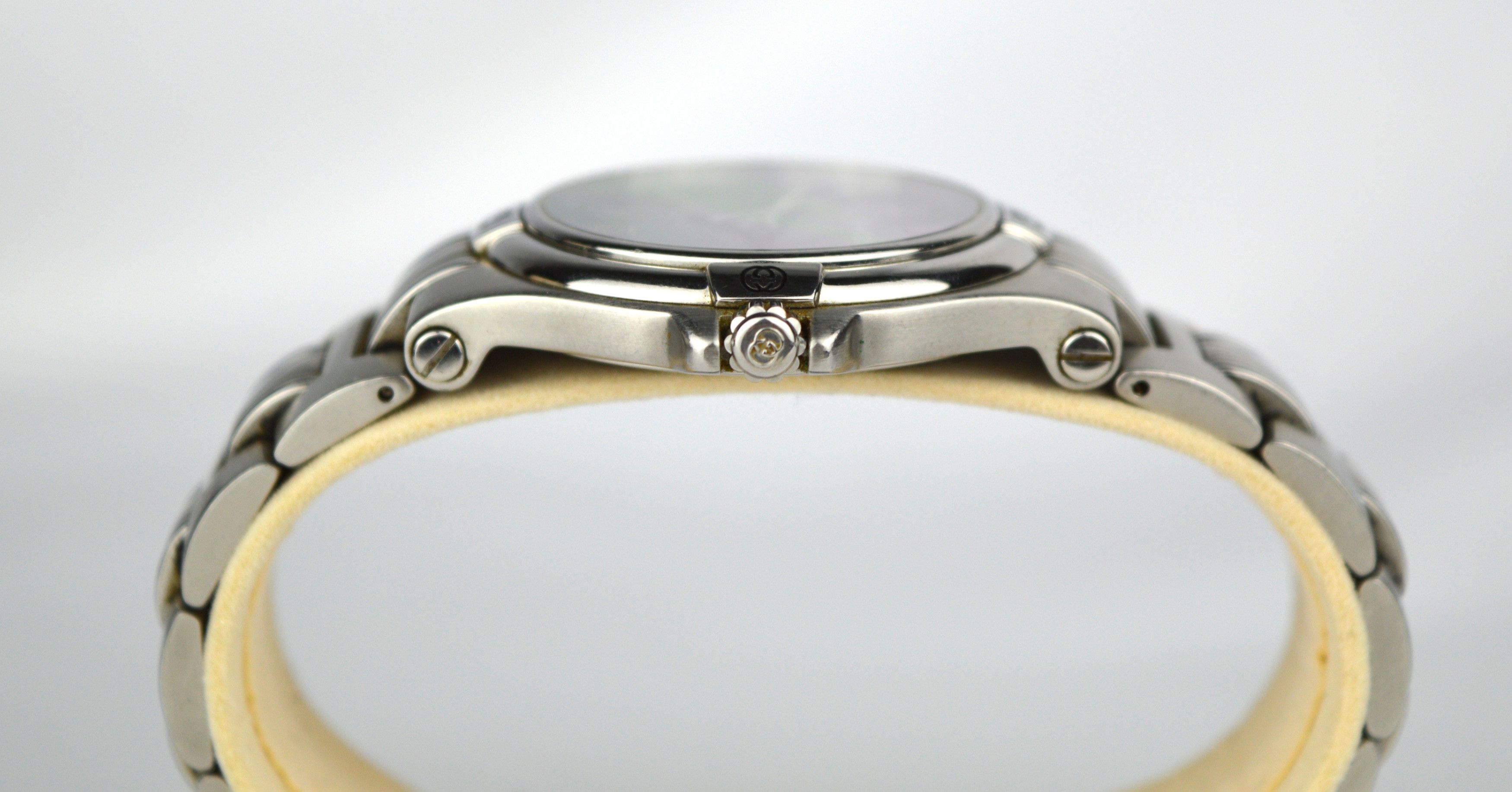 Gucci Gucci 9040M black dial watch with box Size 34 - 10 Thumbnail