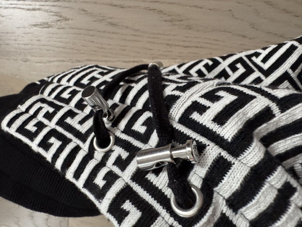 Balmain BALMAIN joggers sz S SEE REAL TAPE MEASUREMENTS IN PHOTOS Size US 29 - 11 Thumbnail