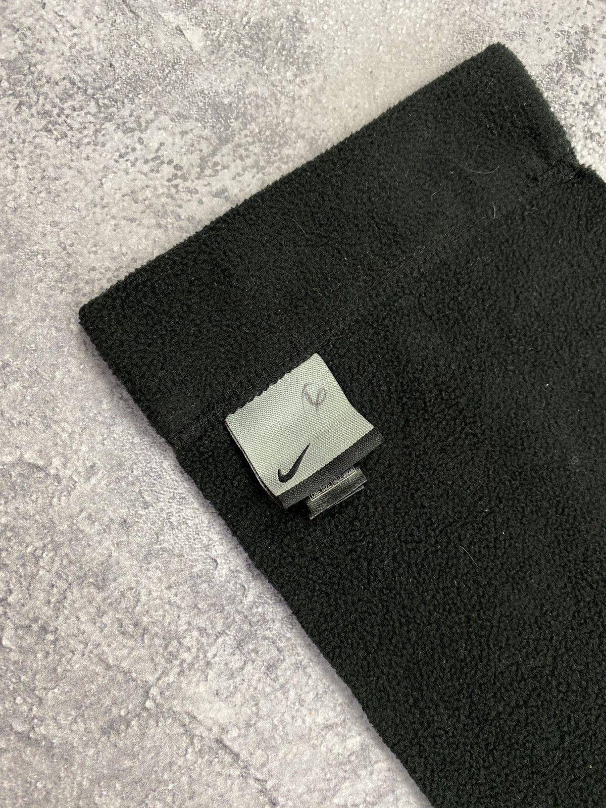 Nike Nike Vintage Y2K Style Fleece Scarf Swoosh Logo Drill 00s Size ONE SIZE - 7 Thumbnail