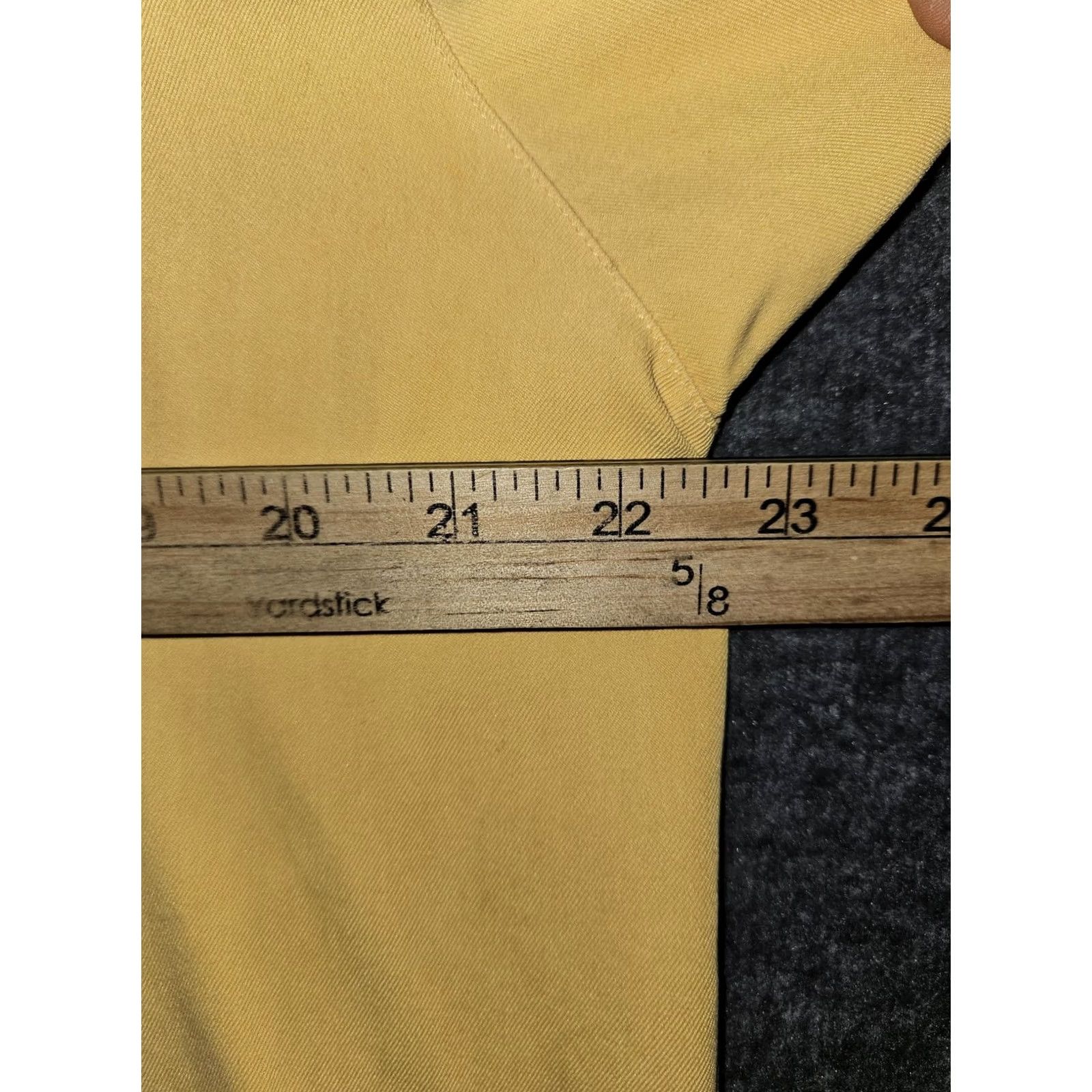 Tommy Bahama Tommy Bahama Shirt Mens Medium Yellow Silk Seas The Day Embroidered Camp Casual Size US M / EU 48-50 / 2 - 5 Thumbnail