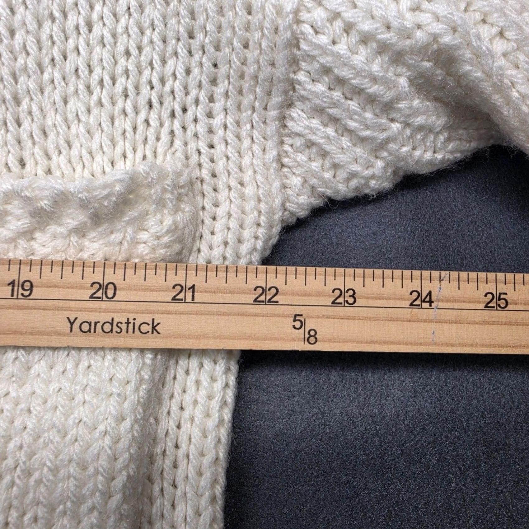 Vintage VINTAGE Susann D Ivory Knit Mock Neck Sweater Womens Large L Long Sleeve Acrylic Pullover Cottagecore Chunky Mock Neck Womens Size L / US 10 / IT 46 - 4 Thumbnail