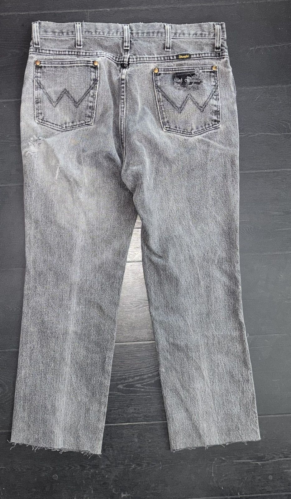 Wrangler Vintage Wrangler Cowboy Cut Gray Fade Jeans - 35x32 Size US 35 - 7 Thumbnail
