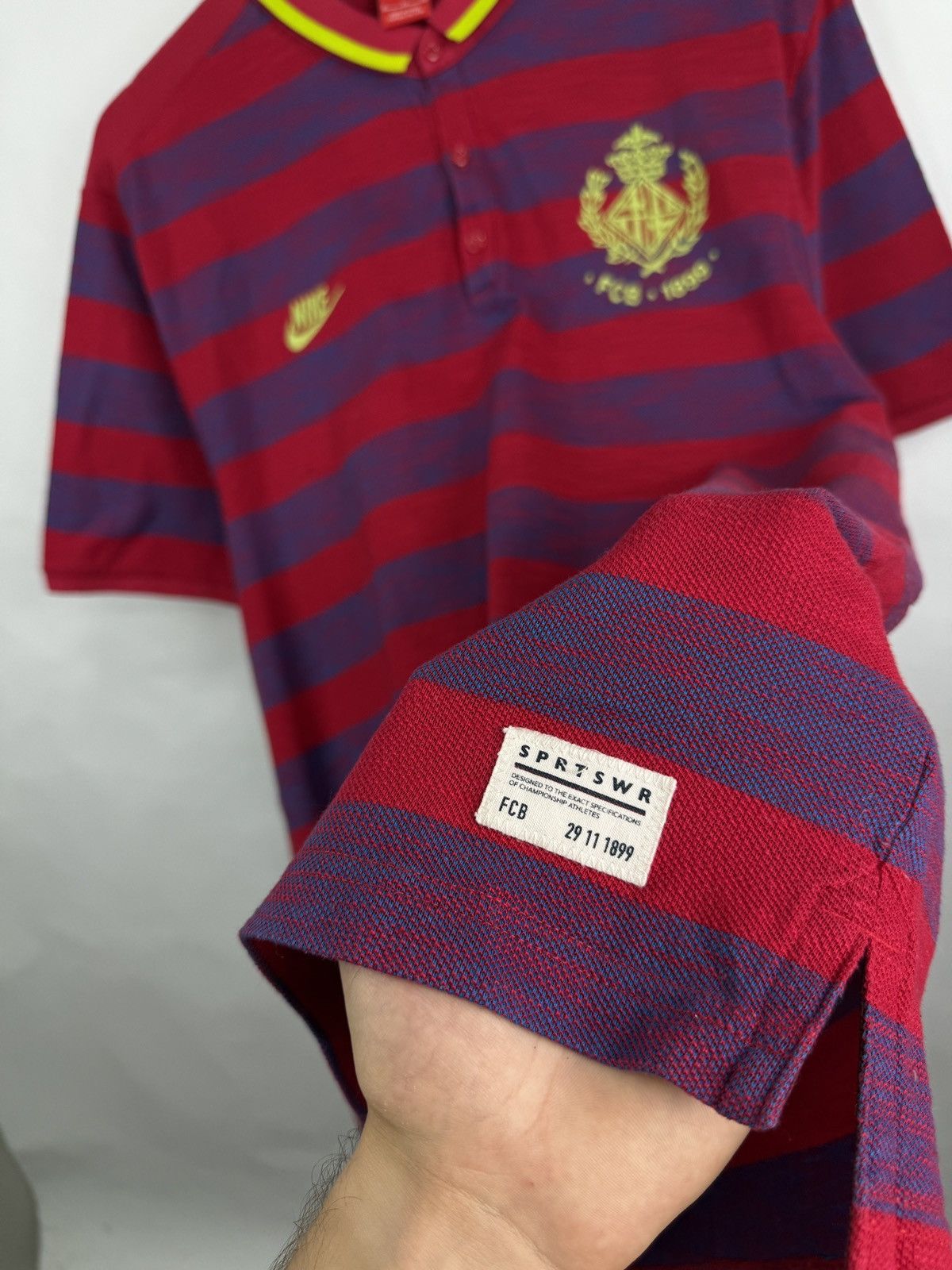 Nike 🇪🇸 Vintage Y2K Nike F. C. Barcelona Soccer Polo T-Shirt Rare Size US XL / EU 56 / 4 - 6 Thumbnail