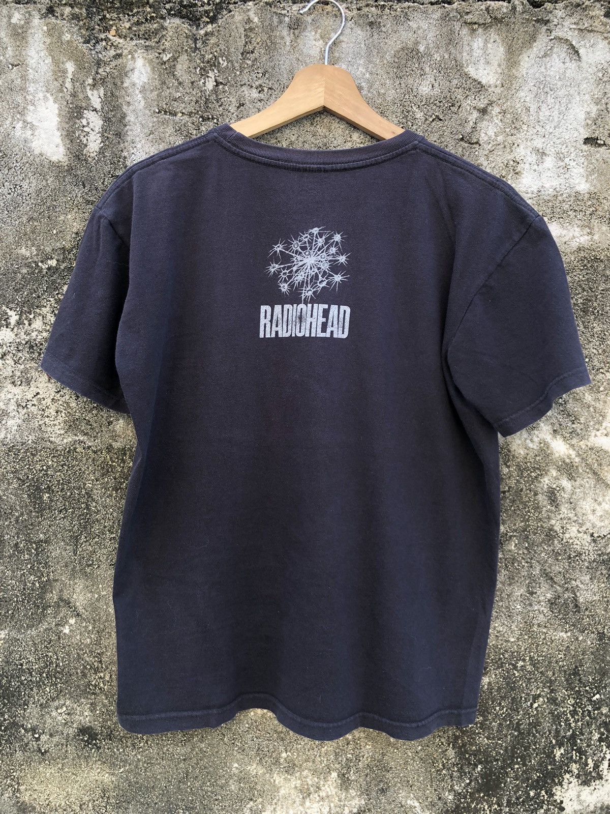 Band Tees 2000s Vintage Radiohead Tshirt Size US S / EU 44-46 / 1 - 2 Thumbnail