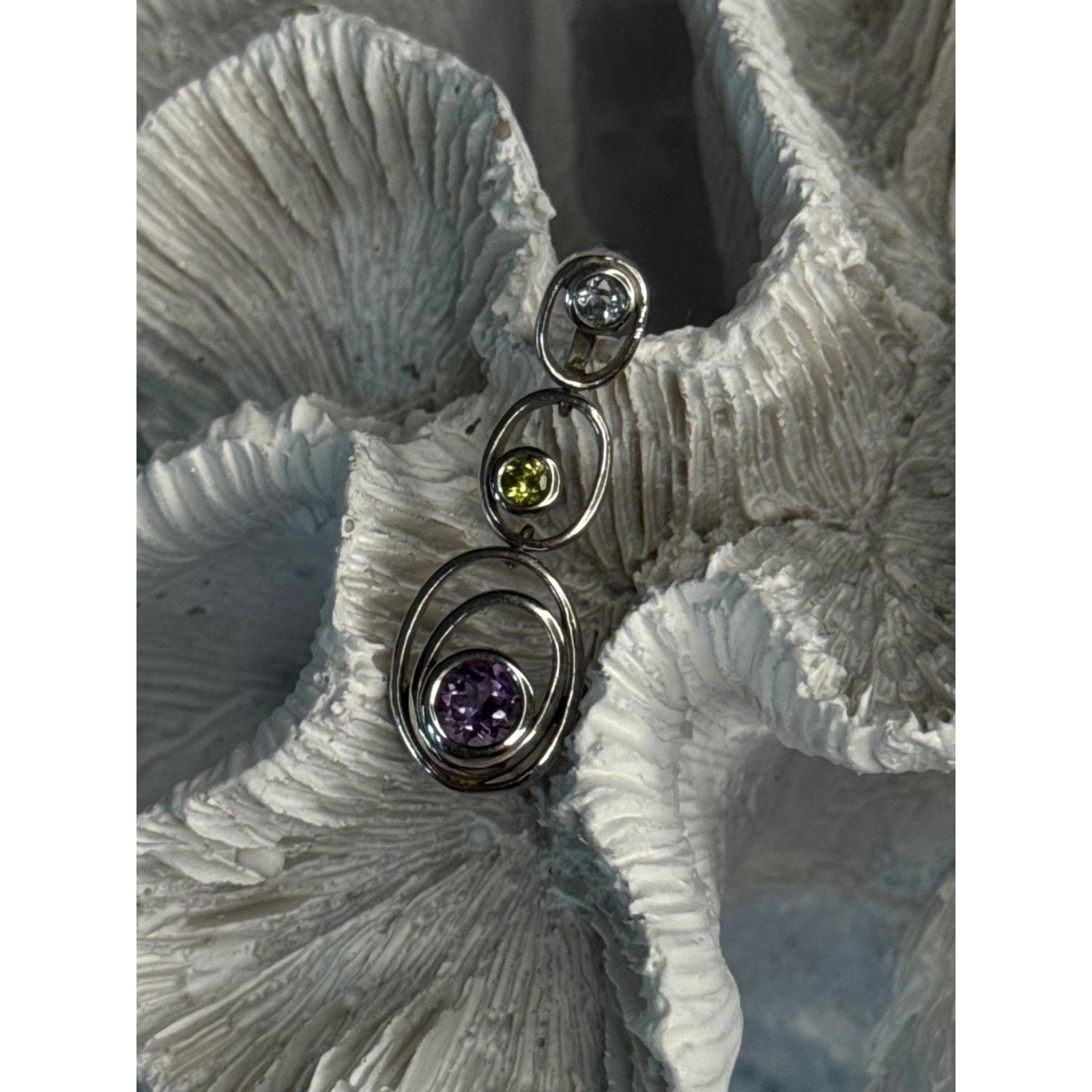 Jewelry 925 STERLING SILVER AMETHYST & PERIDOT & TOPAZ PENDANT Size ONE SIZE - 2 Thumbnail