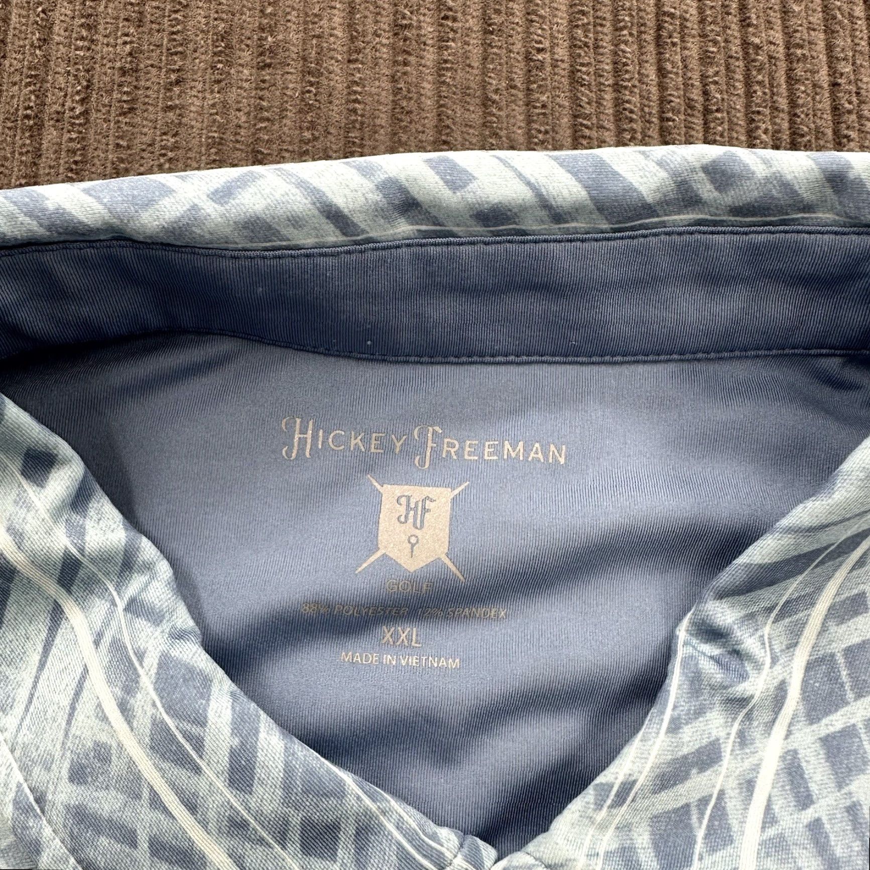 Vintage Hickey Freeman Polo Men 2XL Storm Blue Stripes Polyester Golf Shirt Short Sleeve Collared Pullover Casual Golfing Size US XXL / EU 58 / 5 - 3 Thumbnail
