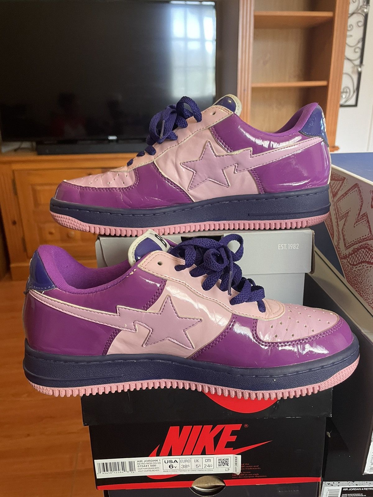 Bape 2006 Bape Taipei Secret Bapesta Size US 8.5 / EU 41-42 - 2 Thumbnail