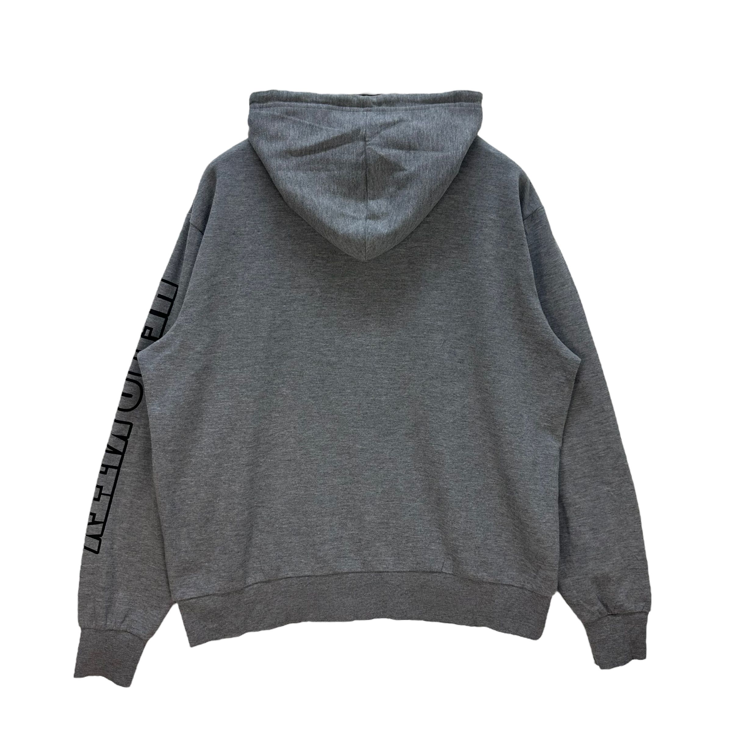 Japanese Brand HELLO KITTY BIG LOGO PULLOVER HOODIES #8148-206 Size US L / EU 52-54 / 3 - 10 Thumbnail