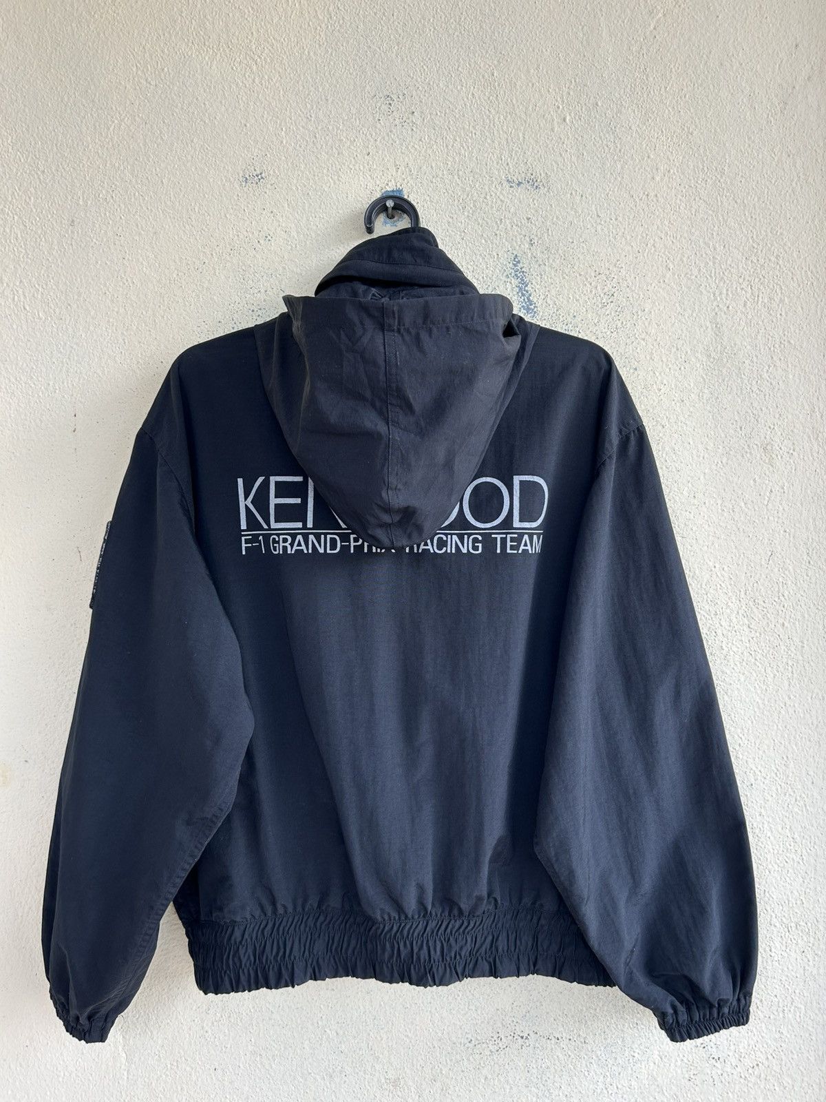 Formula 1 × Sports Specialties Kenwood F-1 Grand-Prix Racing Team Jacket Size US L / EU 52-54 / 3 - 3 Thumbnail