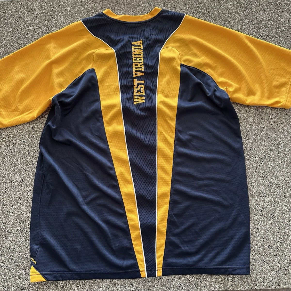 Nike Nike West Virginia Vintage Jersey Shirt Mens XL Team Fit Dry Size US XL / EU 56 / 4 - 5 Thumbnail