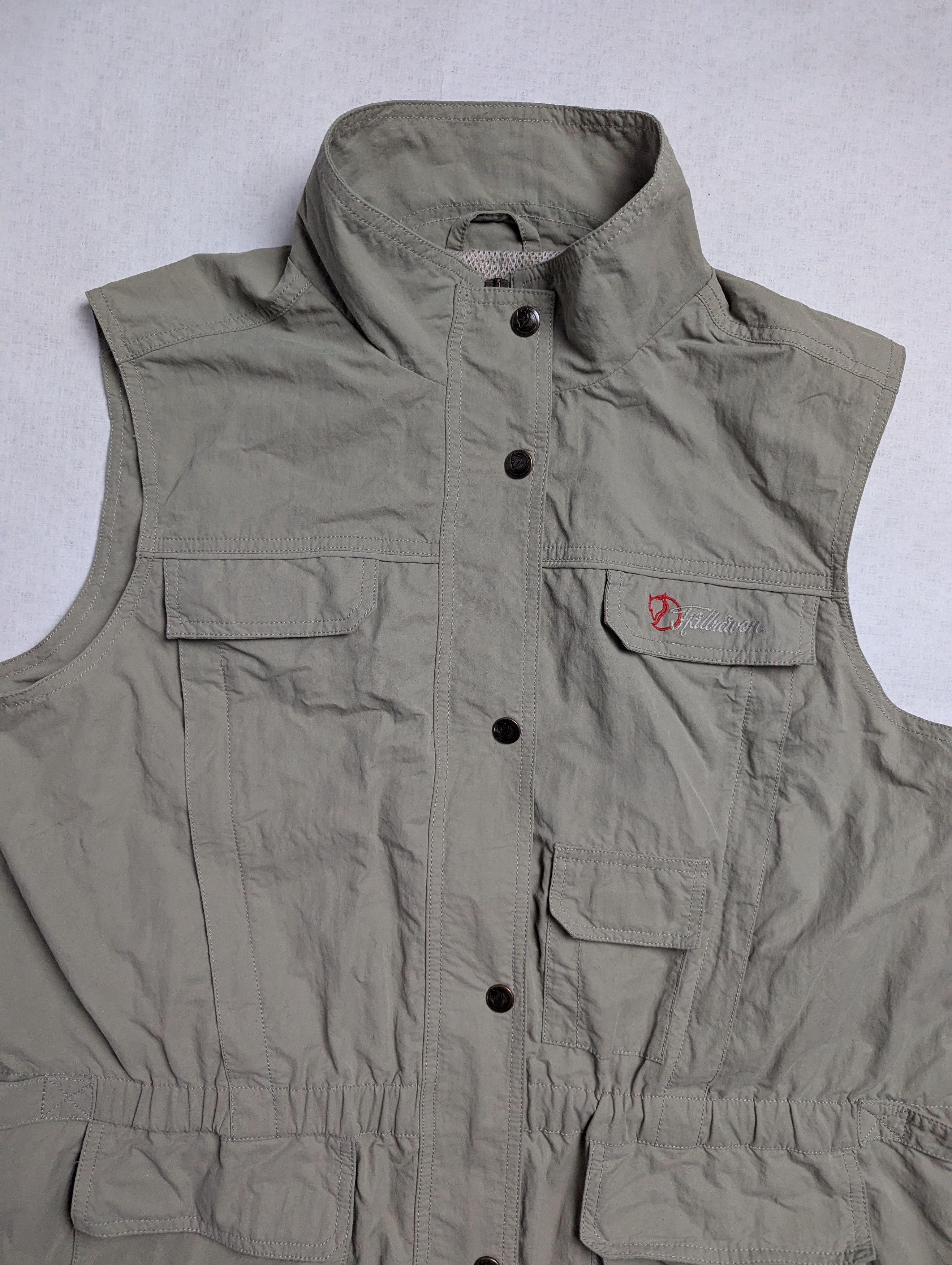 Fjallraven × Vintage Vintage Fjallraven outdoor vest Size US M / EU 48-50 / 2 - 2 Thumbnail