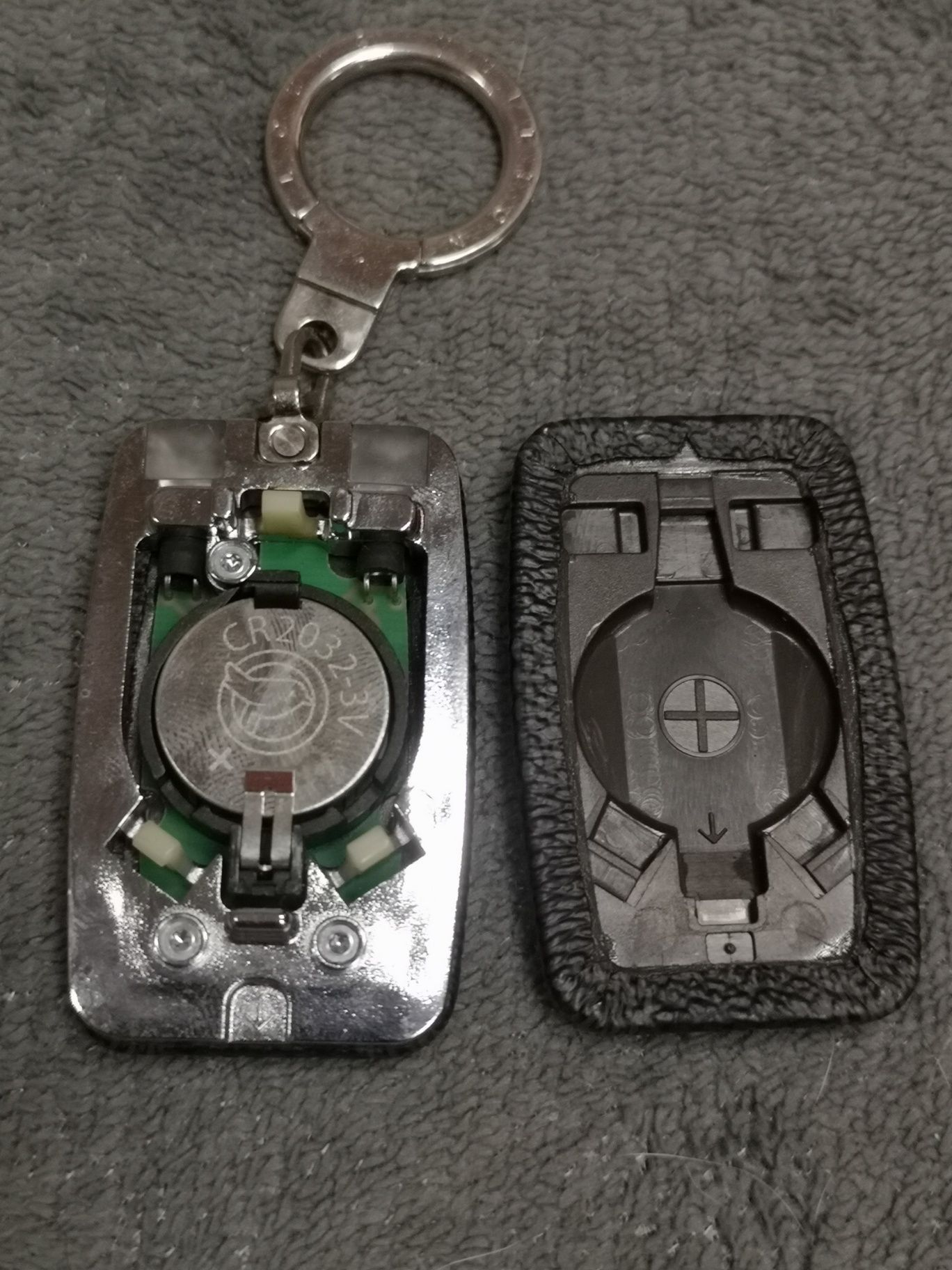 Louis Vuitton Louis Vuitton Keyring DT 1121 Flashlight Key Holder Size ONE SIZE - 5 Thumbnail