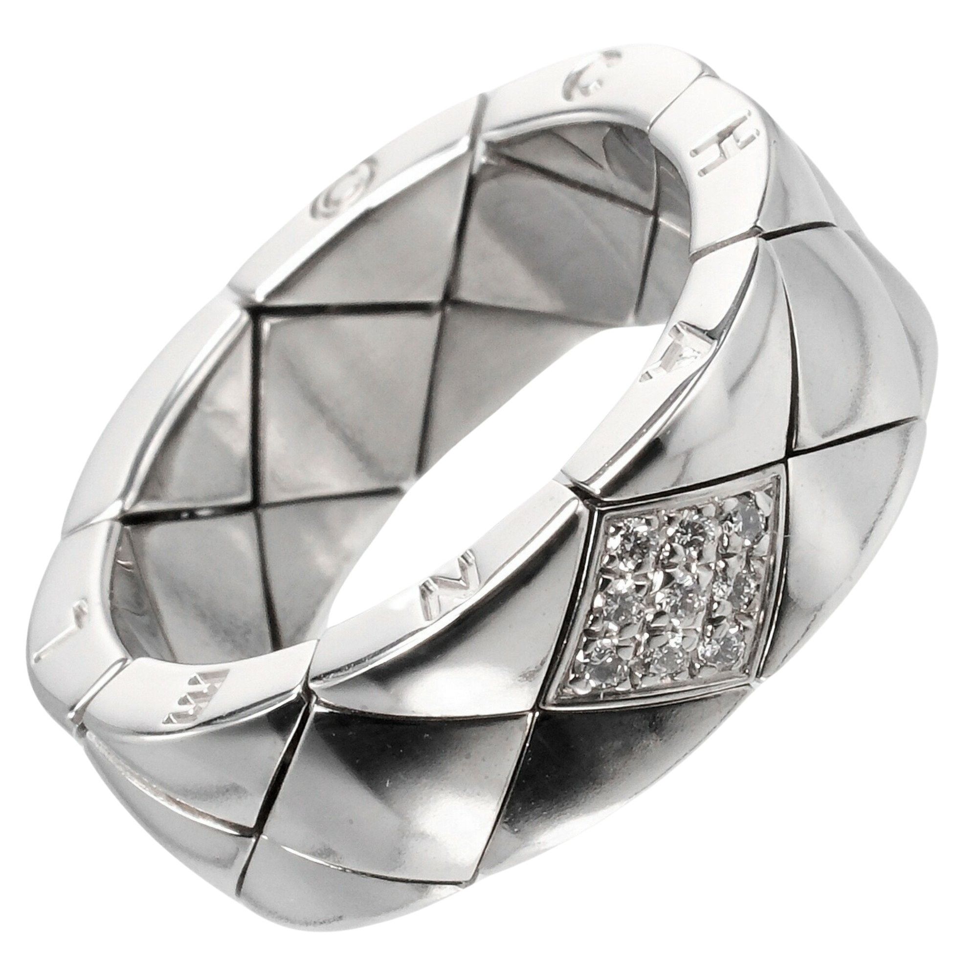 Chanel Coco Crush ring