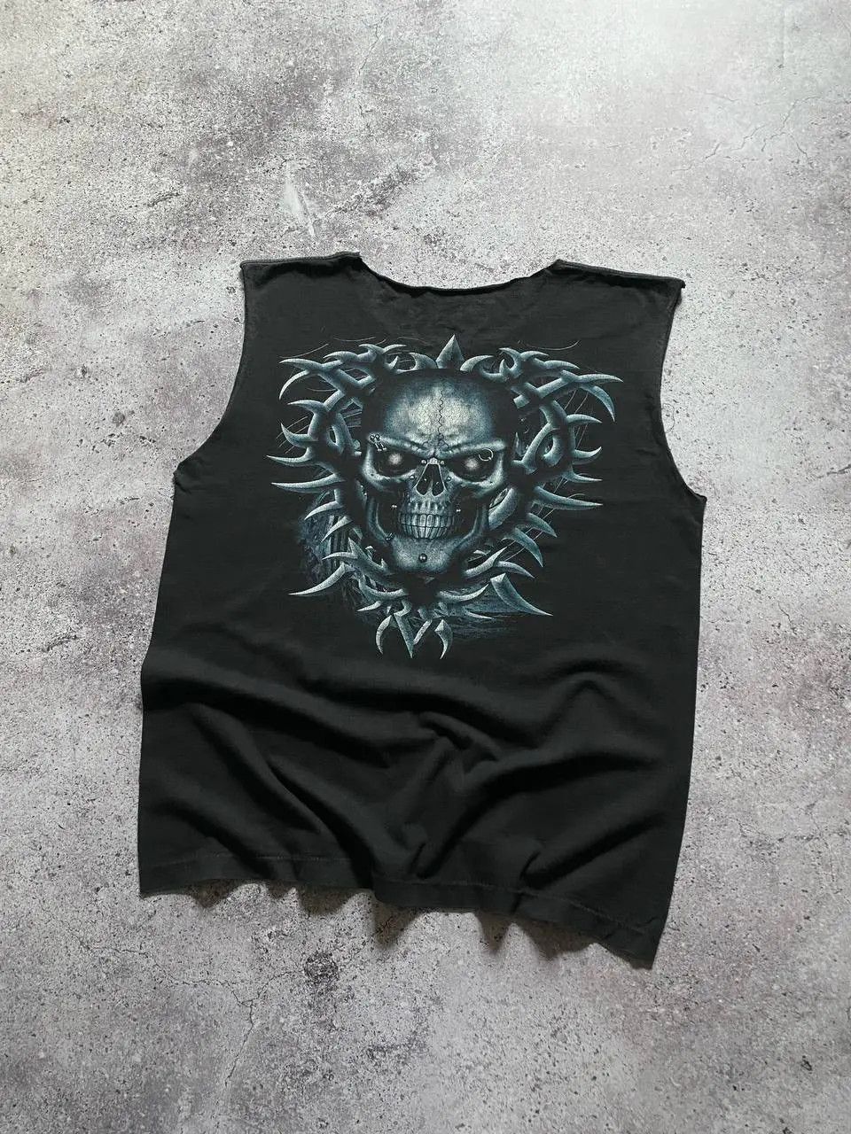 Band Tees VINTAGE 90s SKULL METAL TRIBAL FADED SLEEVELESS TEE TANK TOP Size US L / EU 52-54 / 3 - 3 Thumbnail
