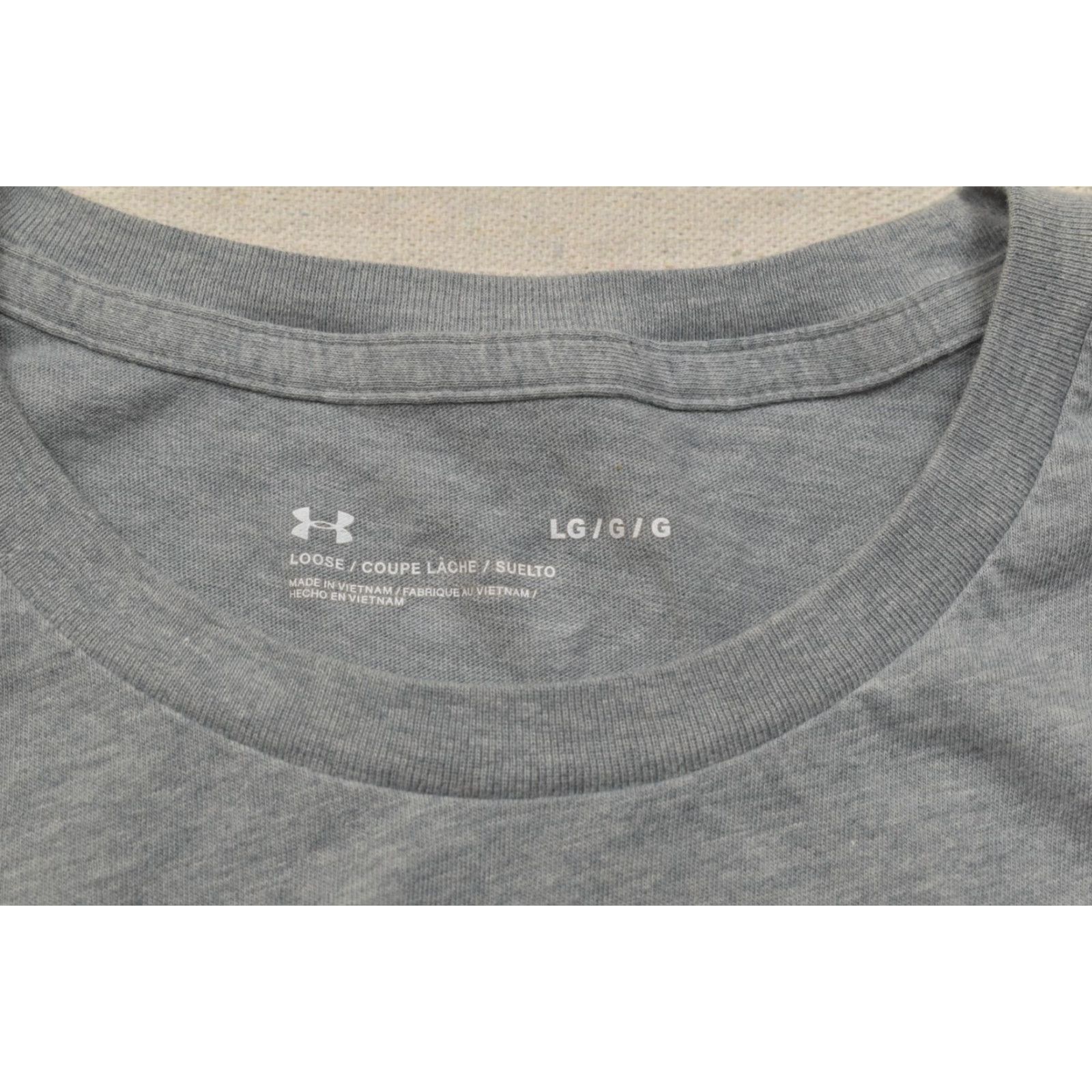 Under Armour Under Armour Men's T-Shirt Gray Graphic Loose Fit Cotton Blend Crew Neck Short Sleeve Size L Size US L / EU 52-54 / 3 - 7 Thumbnail