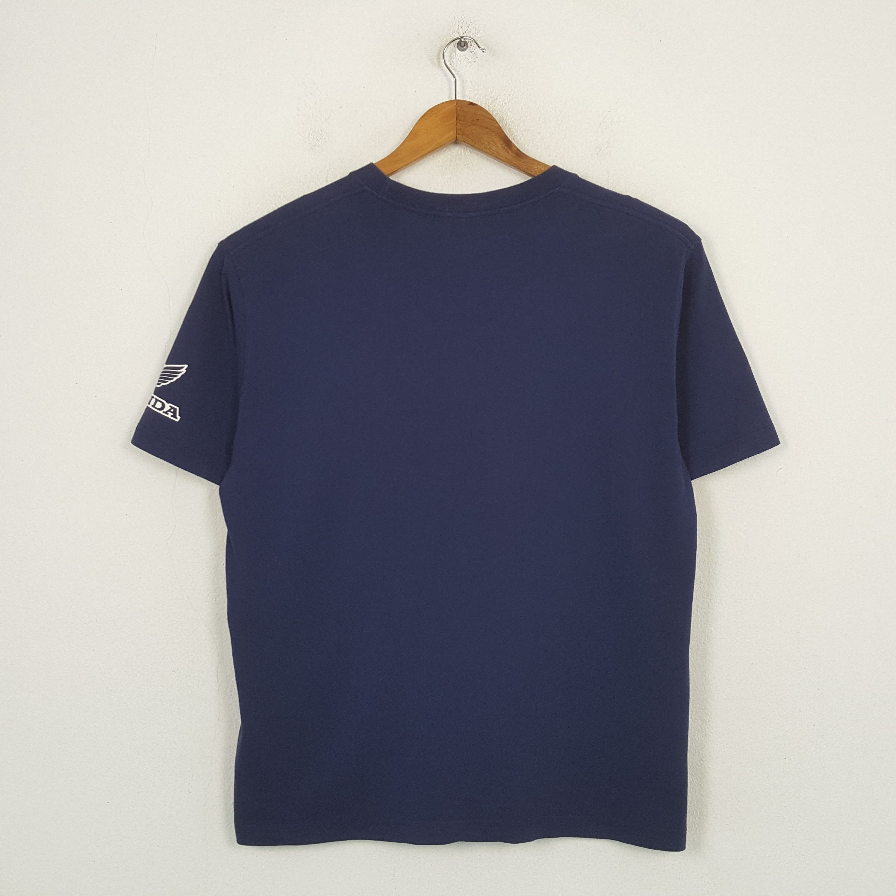 Honda Vintage Honda Racing Team Japan Motorsport T-Shirt C301N43 Size US L / EU 52-54 / 3 - 3 Thumbnail