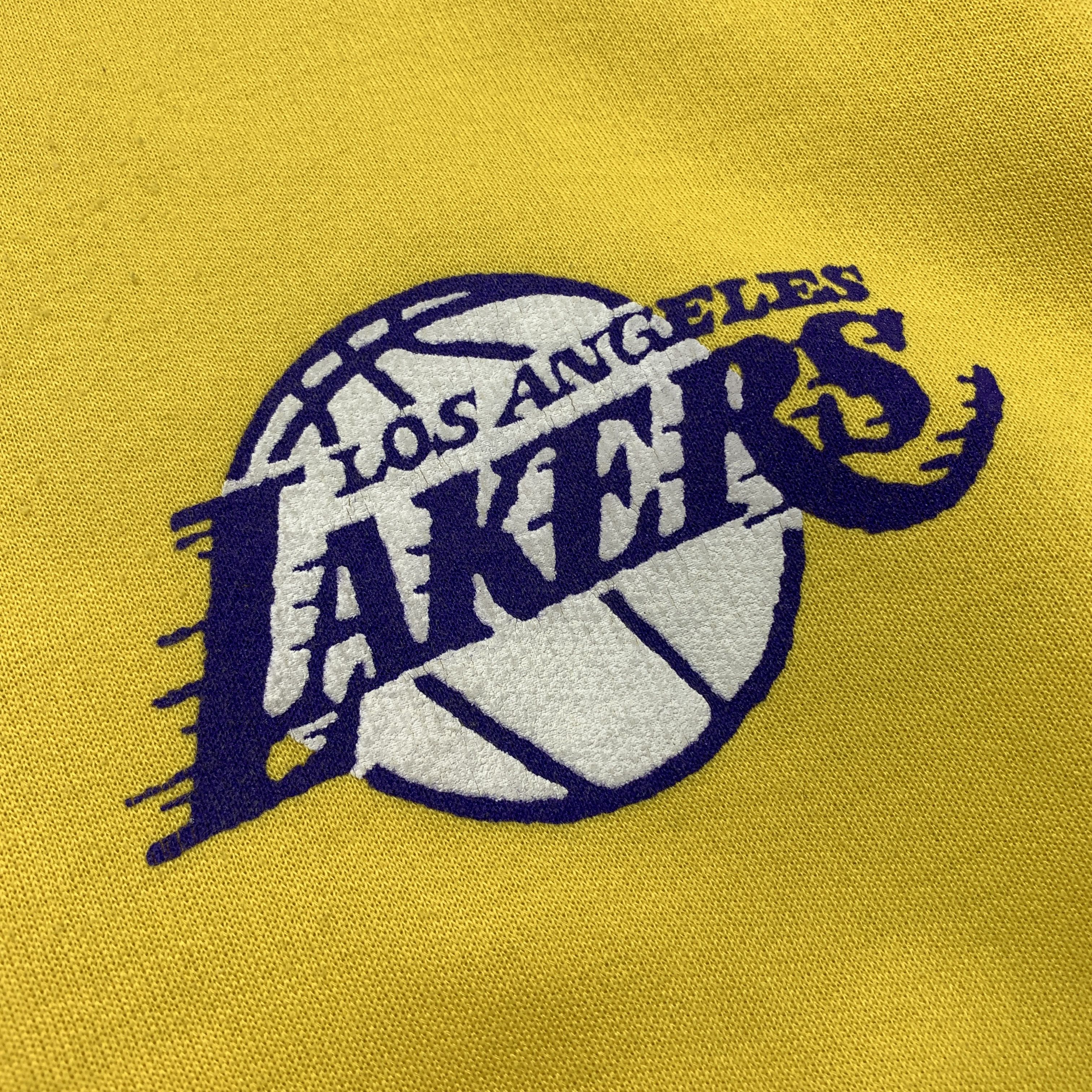 NBA Vintage L.A Lakers Spalding 90s Yellow Oversized Sweatshirt Size US L / EU 52-54 / 3 - 7 Thumbnail