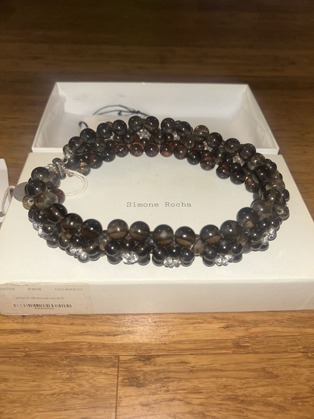 Simone Rocha Simone Rocha ‘Smoke’ Glass Beaded Flower Choker Necklace Size ONE SIZE - 1 Thumbnail