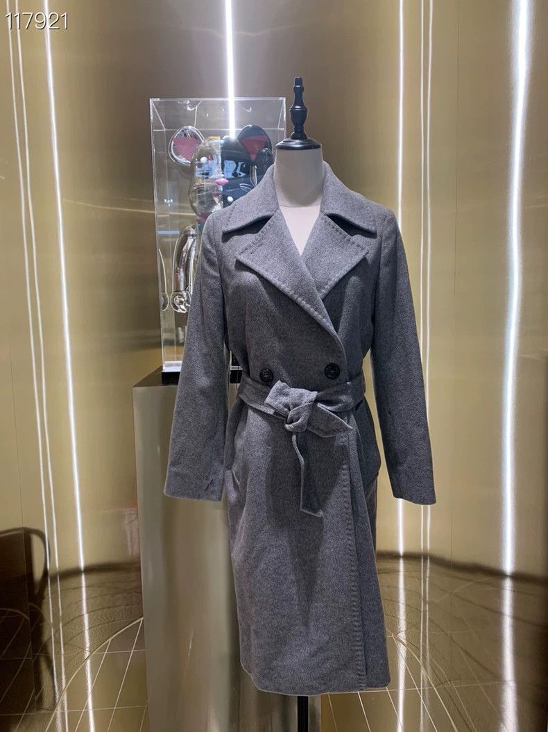 Max Mara Max Mara Grey belted wool coat Size M / US 6-8 / IT 42-44 - 1 Thumbnail