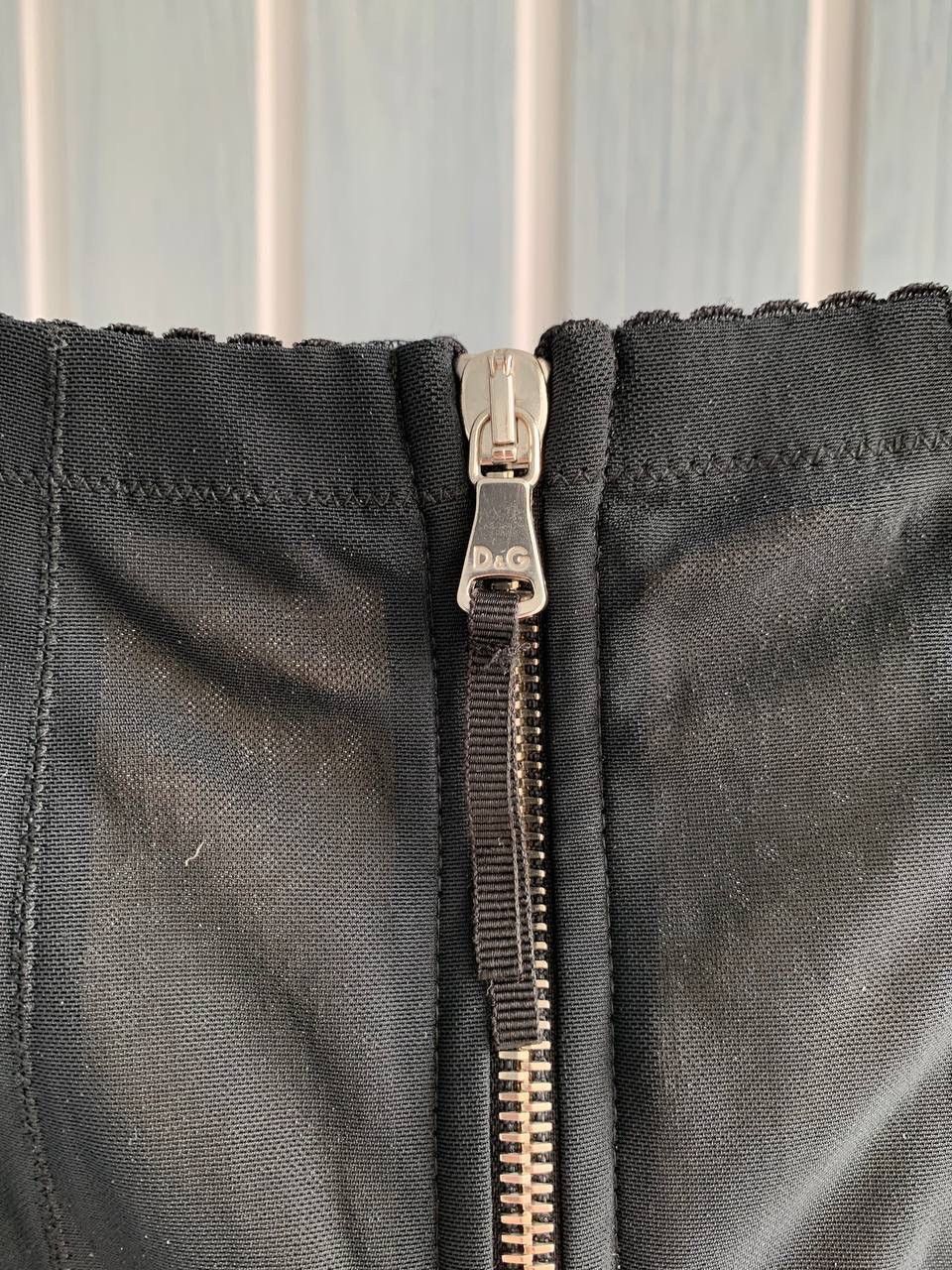Designer × Dolce & Gabbana Dolce & Gabbana Viscose & Polyamide Pleated Zip Pencil Skirt Size 27" / US 4 / IT 40 - 10 Thumbnail