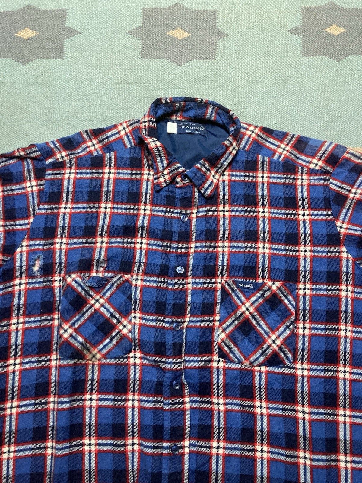 Vintage Vtg flannel shirt wrangler distressed plaid soft men’s XXL Size US XXL / EU 58 / 5 - 2 Thumbnail