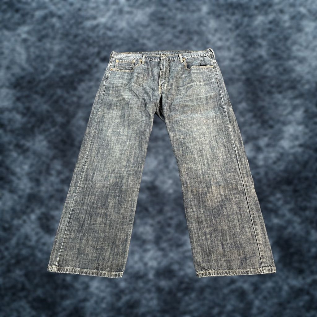 Levi's Levi’s 569 Jeans Mens 38x28 Blue Denim Relaxed Straight Baggy Hip Hop 90s USA Jeans Mens Regular 38x28 Size US 38 / EU 54 - 1 Thumbnail