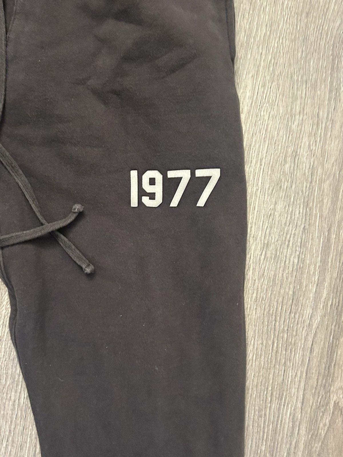Essentials Essentials FOG 1977 Iron Sweatpants Size US 30 / EU 46 - 2 Thumbnail